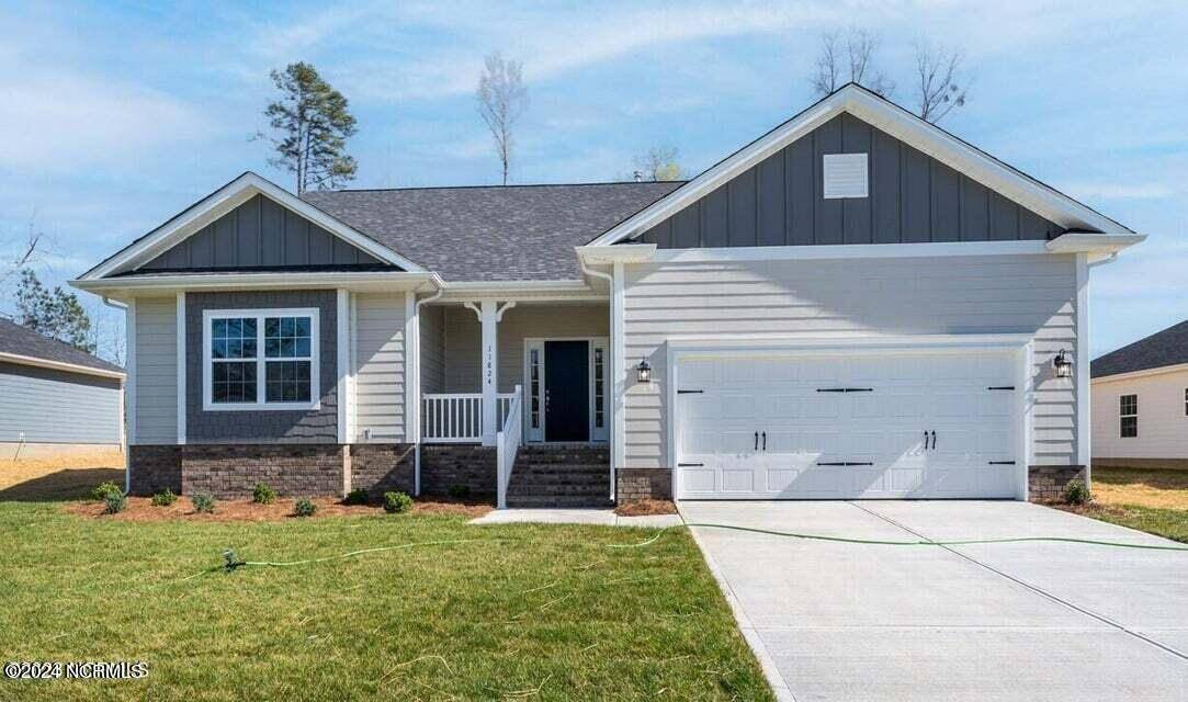 New Bern, NC 28560,1207 Crows Nest CT