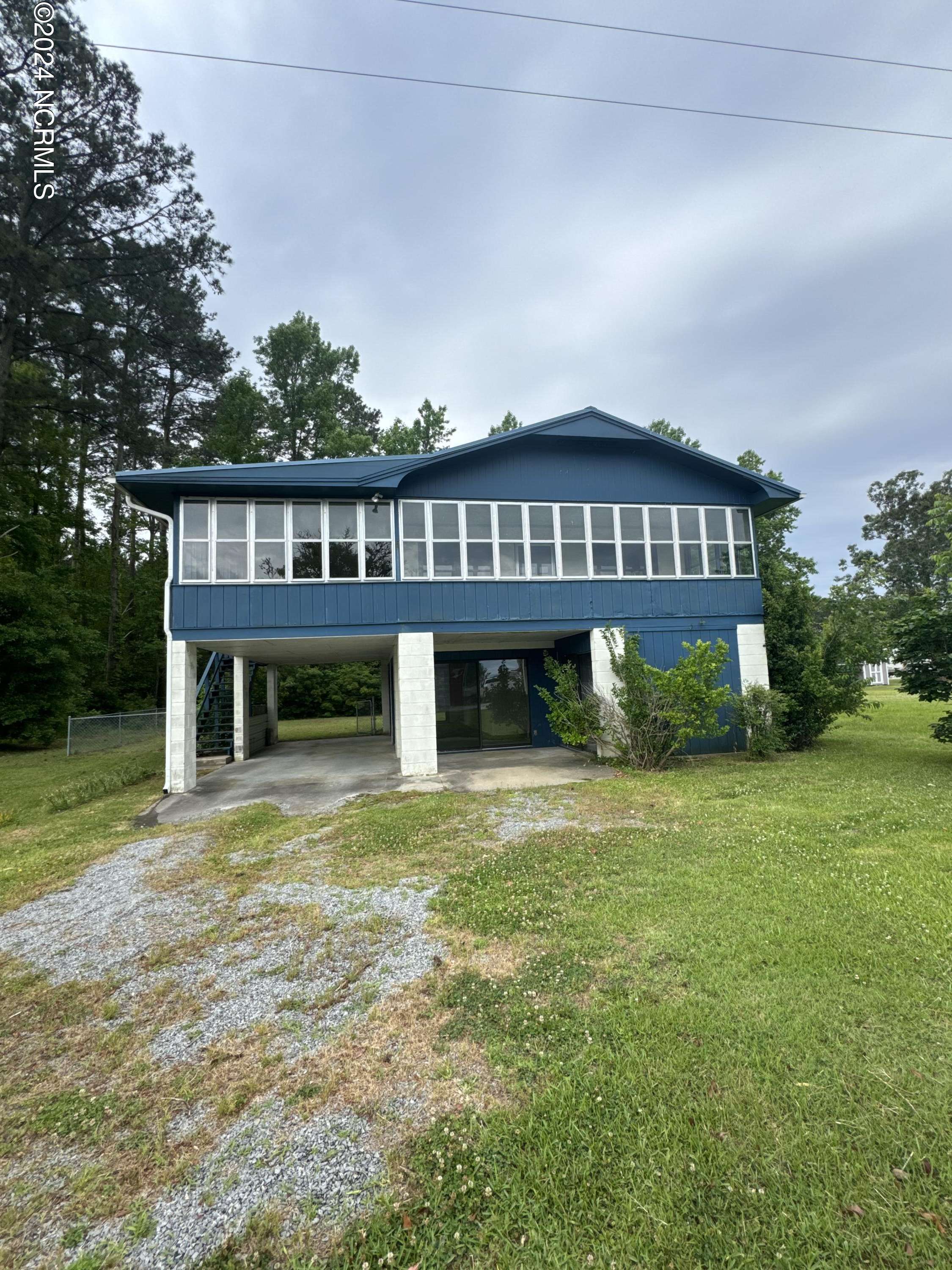 Belhaven, NC 27810,36 Pine DR