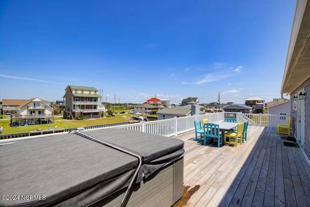 North Topsail Beach, NC 28460,1605 New River Inlet Road