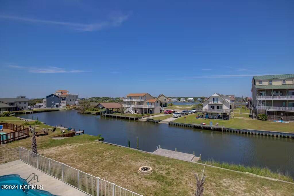 North Topsail Beach, NC 28460,1605 New River Inlet Road