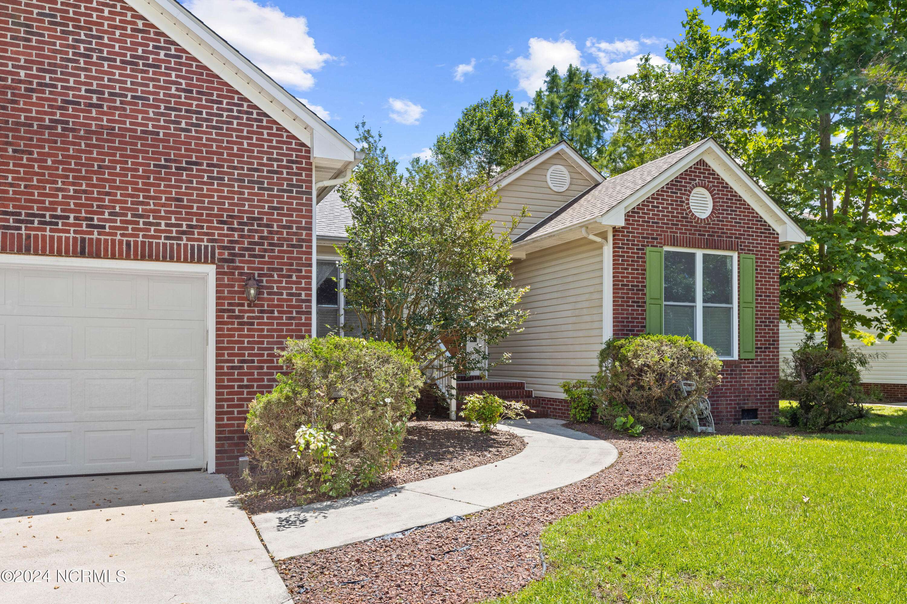 Jacksonville, NC 28540,401 Richmond DR