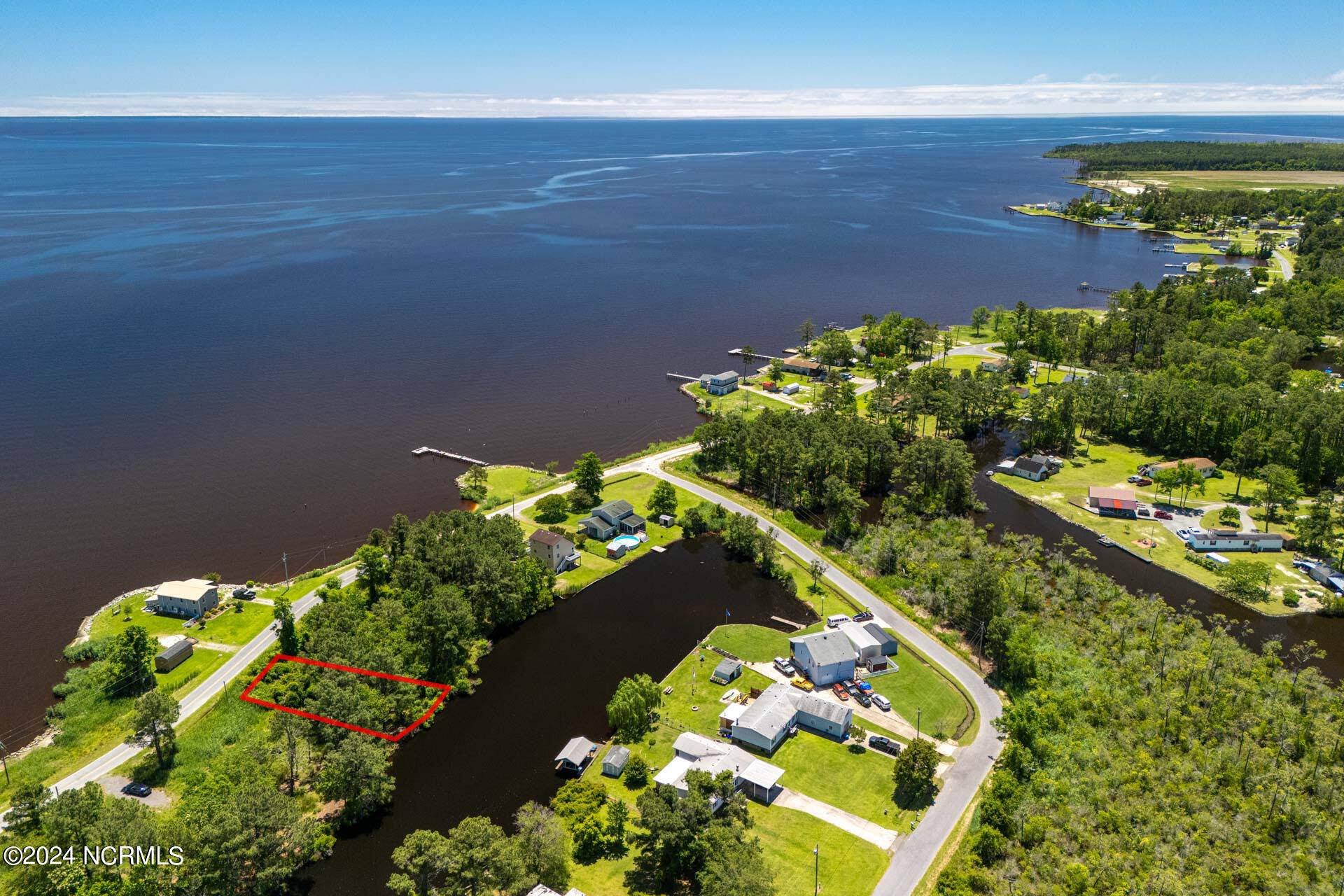 Elizabeth City, NC 27909,00000 Driftwood DR