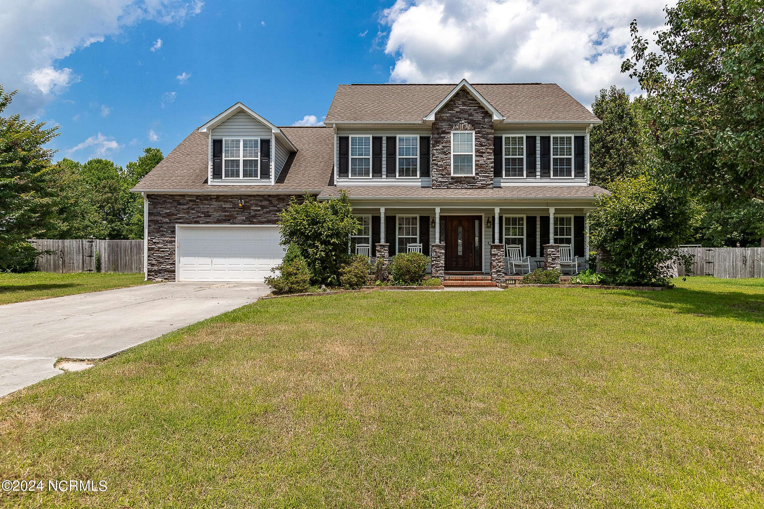 Jacksonville, NC 28546,215 Wiltshire Court