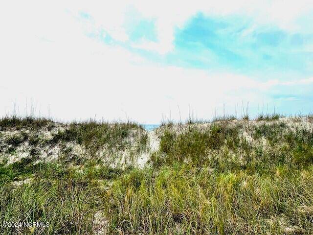 Ocean Isle Beach, NC 28469,317 W First ST