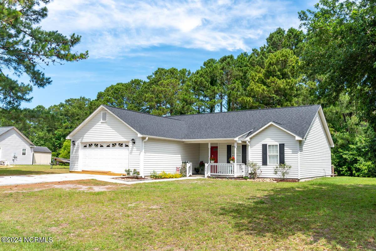 Bogue, NC 28570,134 Lake Arthur DR