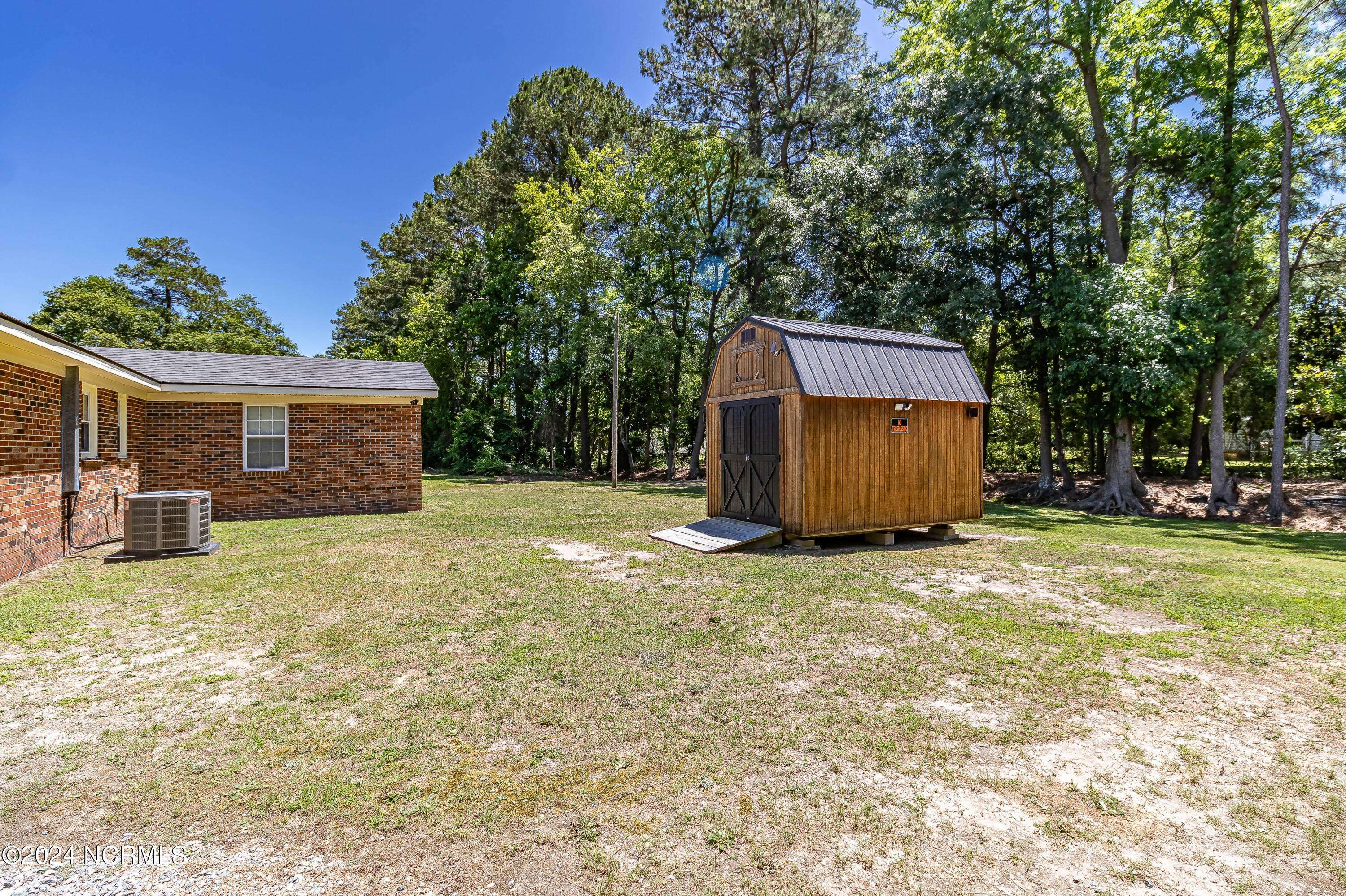 Dudley, NC 28333,107 Rollingwood CT