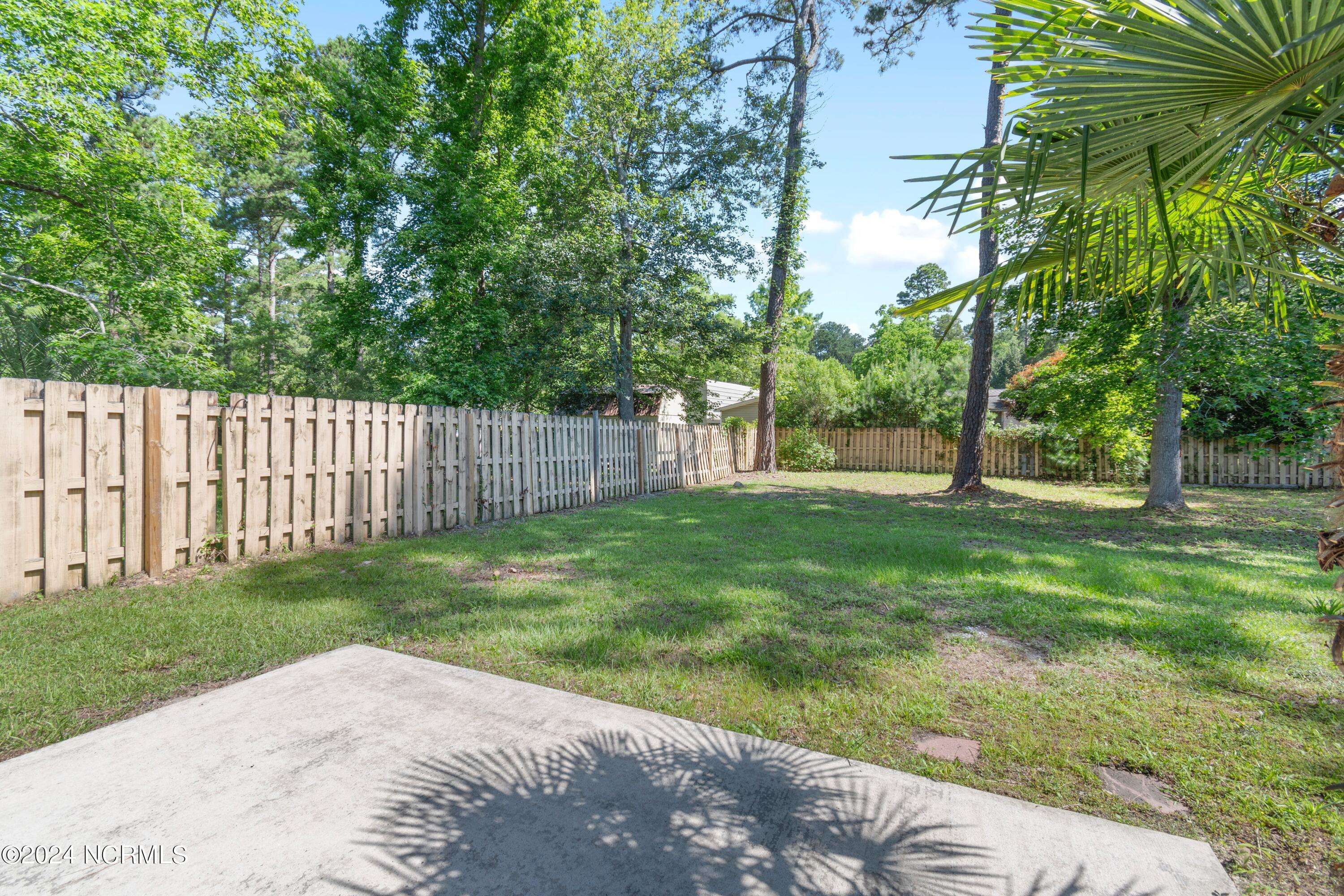 Calabash, NC 28467,122 Calabash RD NW