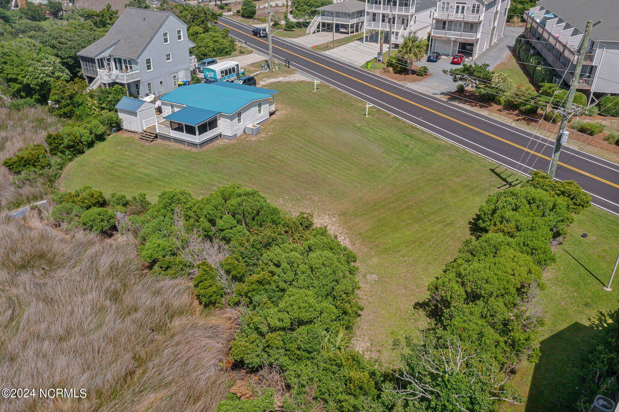 Surf City, NC 28445,821 S Topsail Drive