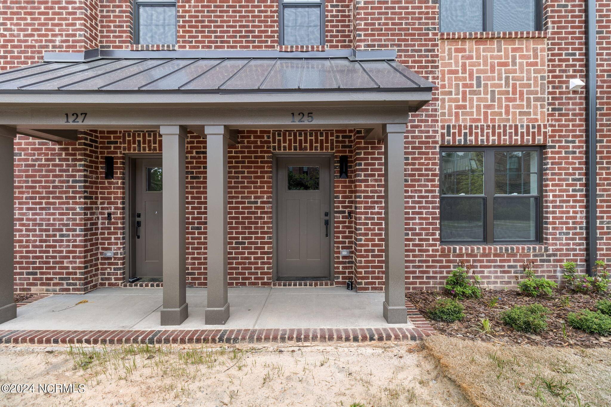 Southern Pines, NC 28387,125 Lexington LN #4