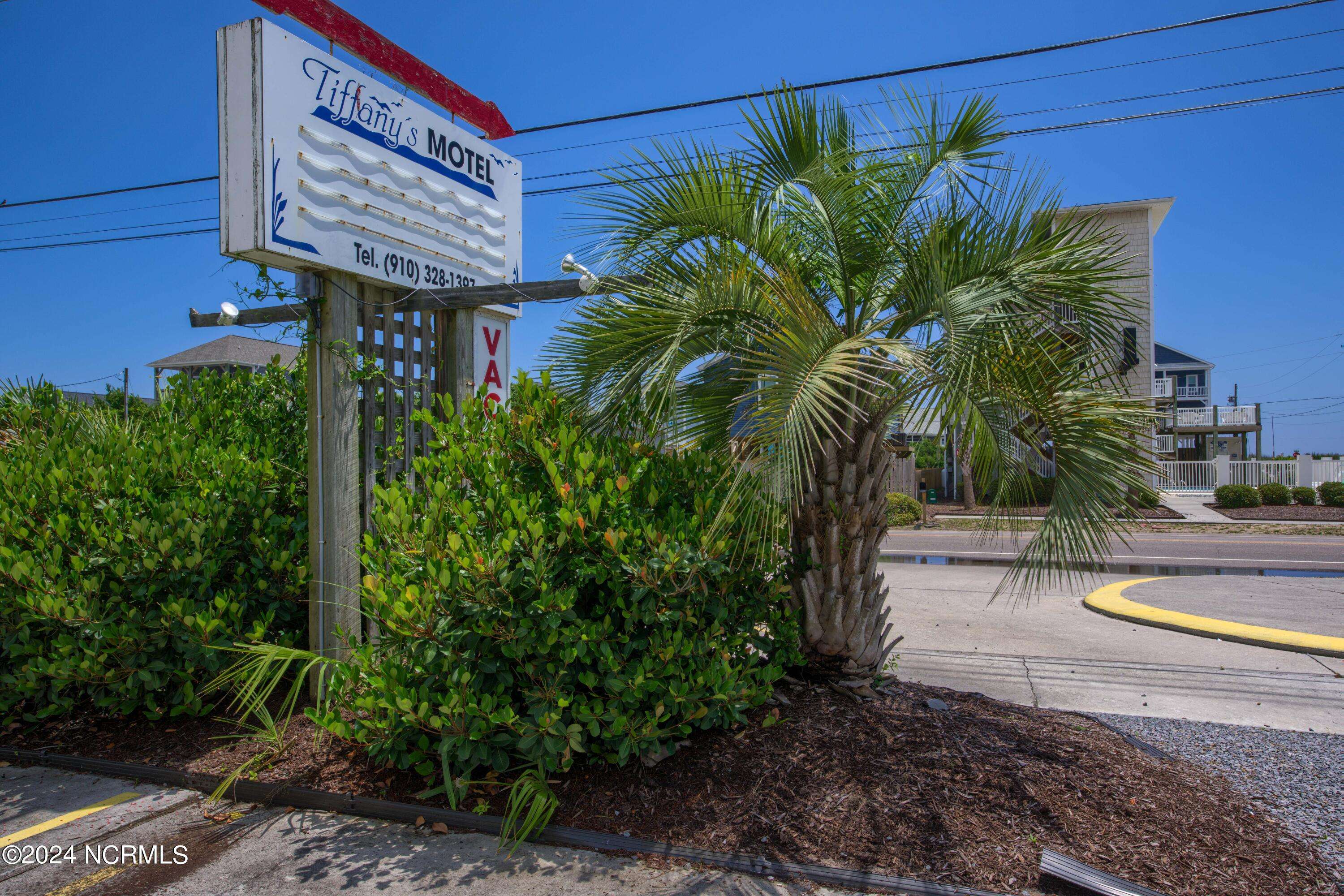 Surf City, NC 28445,1501 N New River DR #203