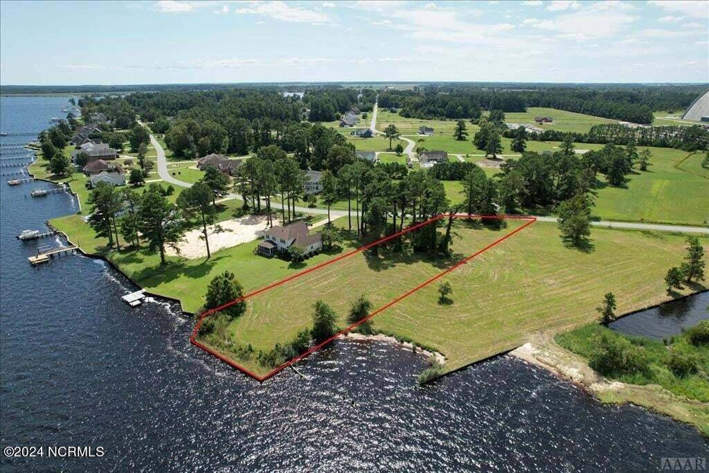 Elizabeth City, NC 27909,500 Small DR