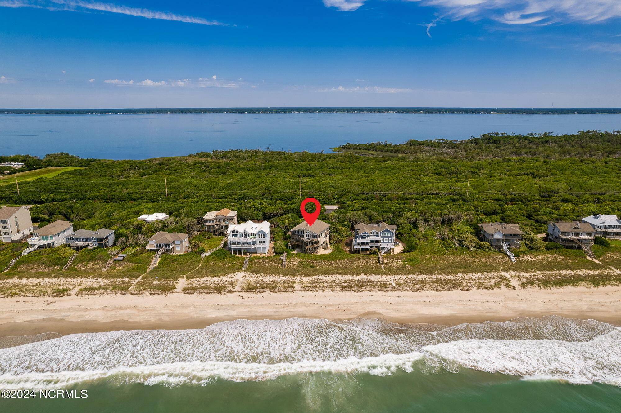 Pine Knoll Shores, NC 28512,469 Maritime PL