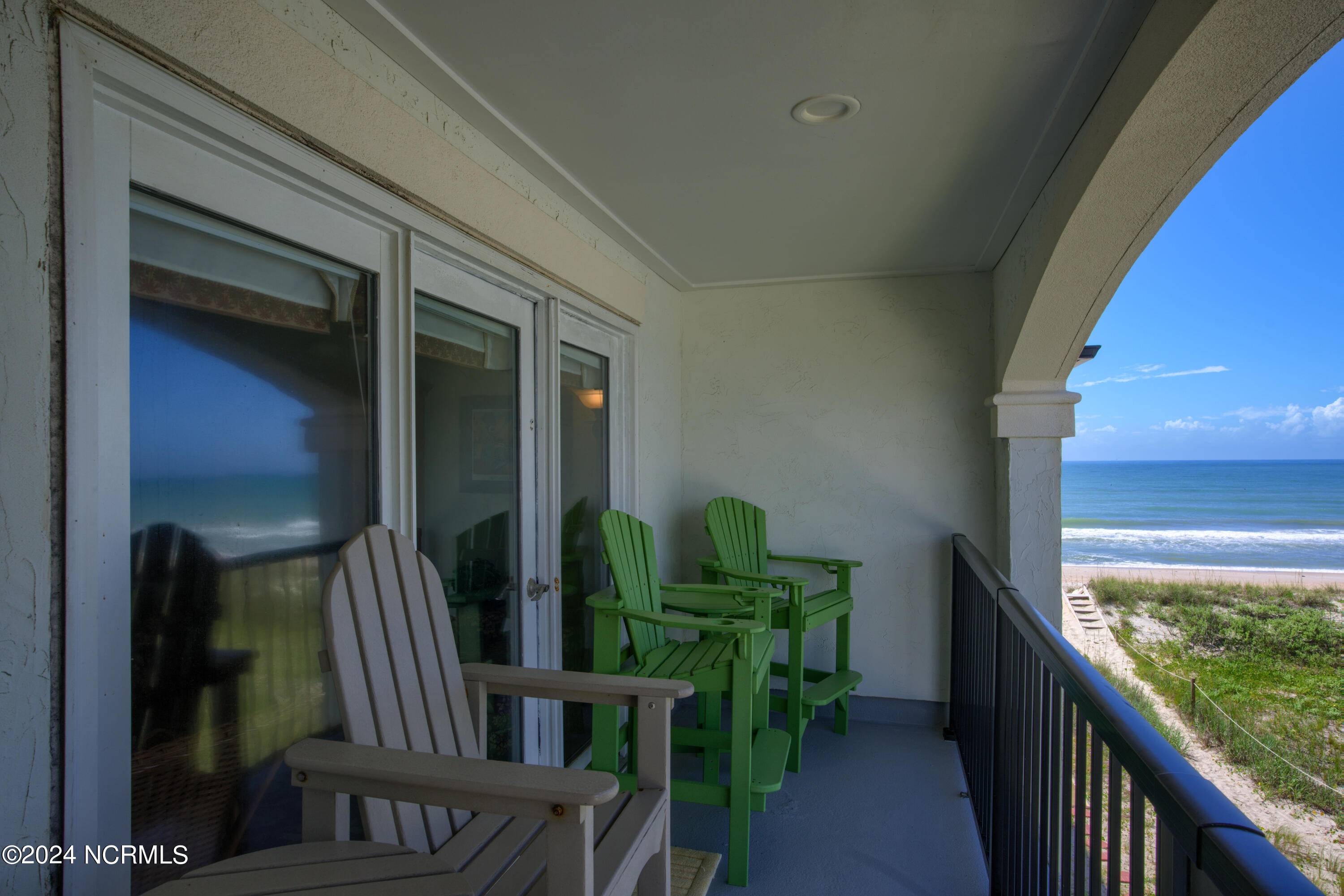 North Topsail Beach, NC 28460,790 New River Inlet RD #Unit 220a