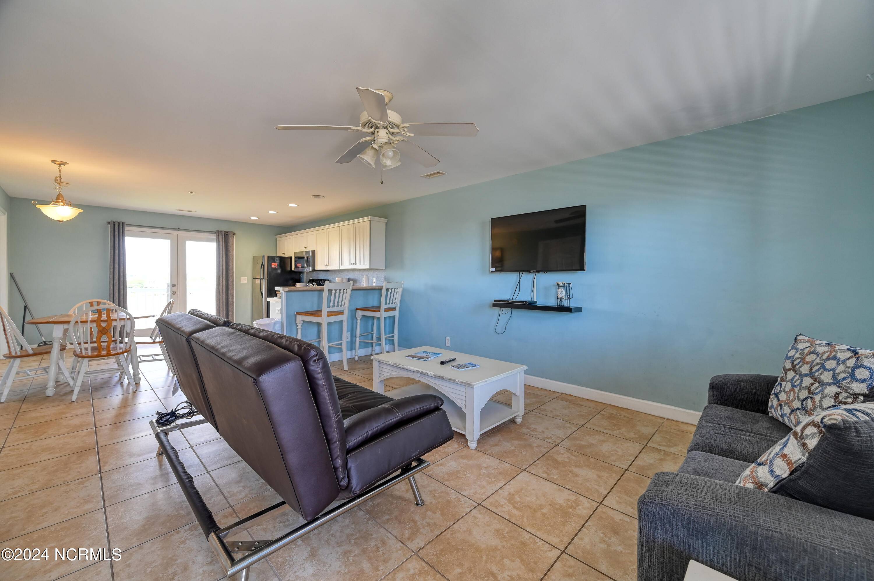 Surf City, NC 28445,1505 N New River Drive #210