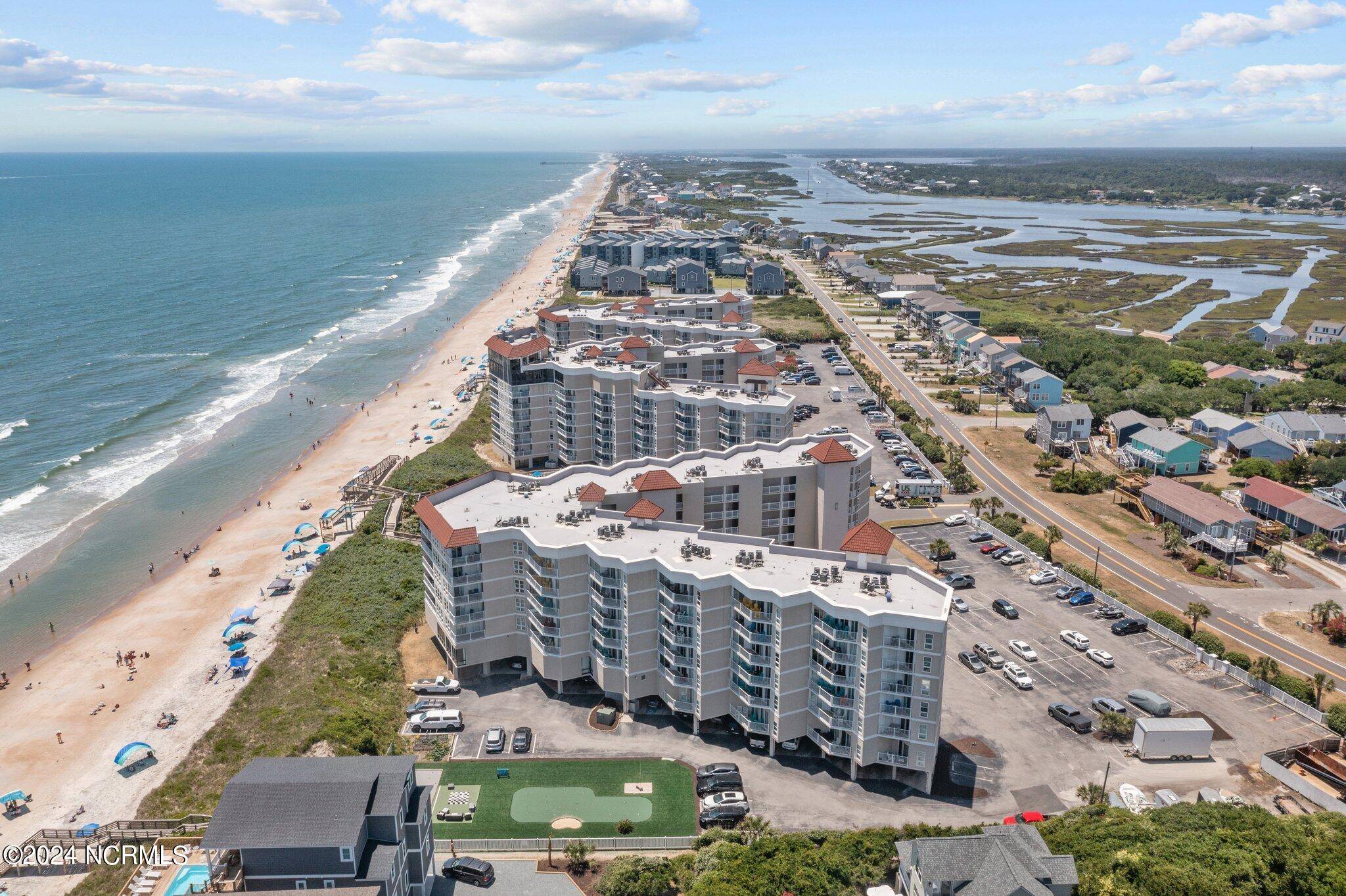 North Topsail Beach, NC 28460,2000 New River Inlet RD #Unit 3513