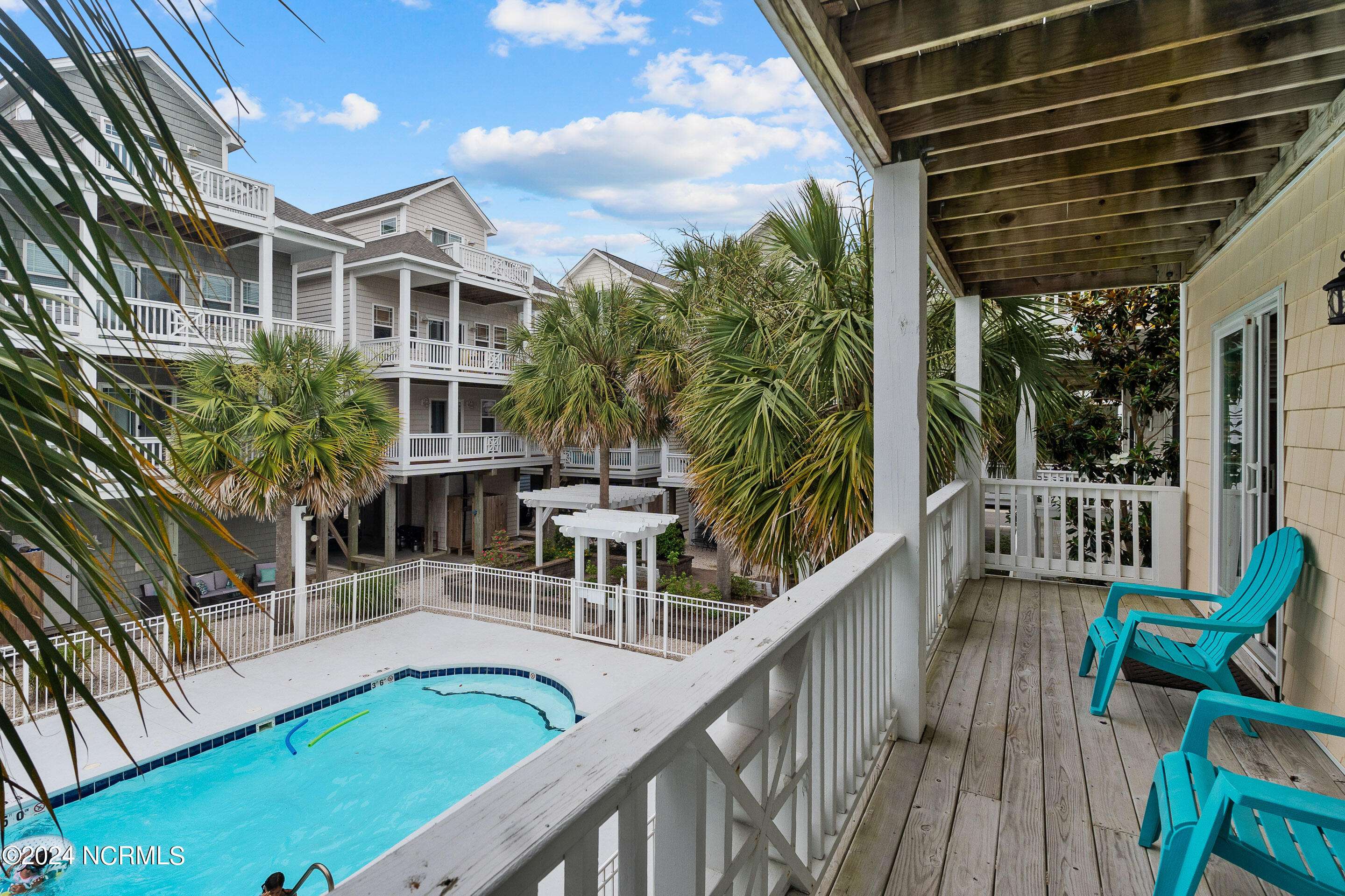 Surf City, NC 28445,122 Coastal Cay