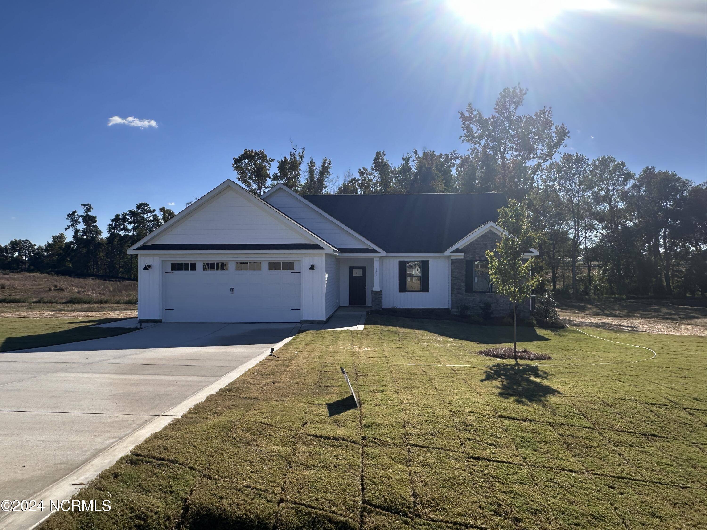 Smithfield, NC 27577,177 Ruskin DR