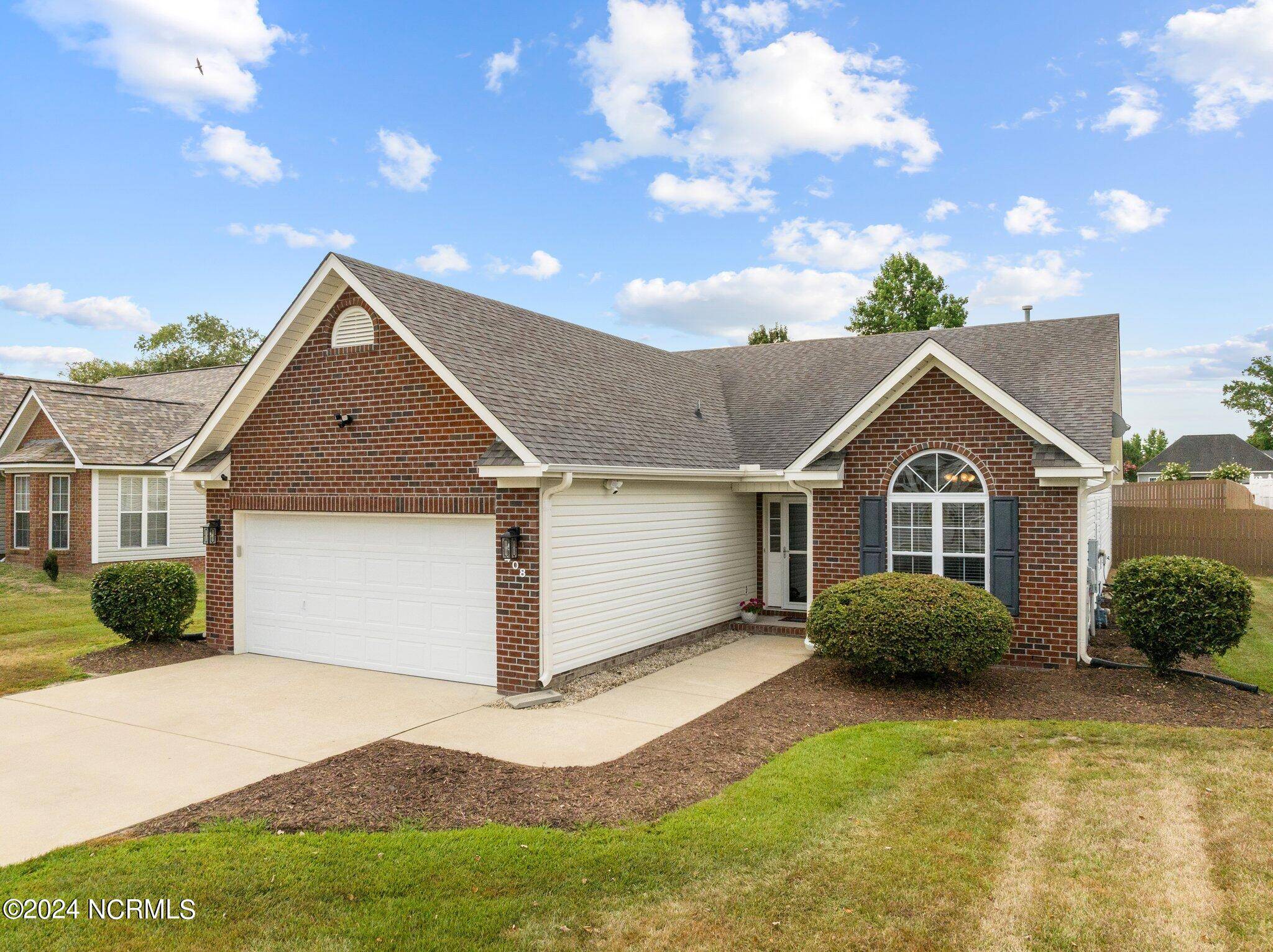 Greenville, NC 27858,408 Plateau DR
