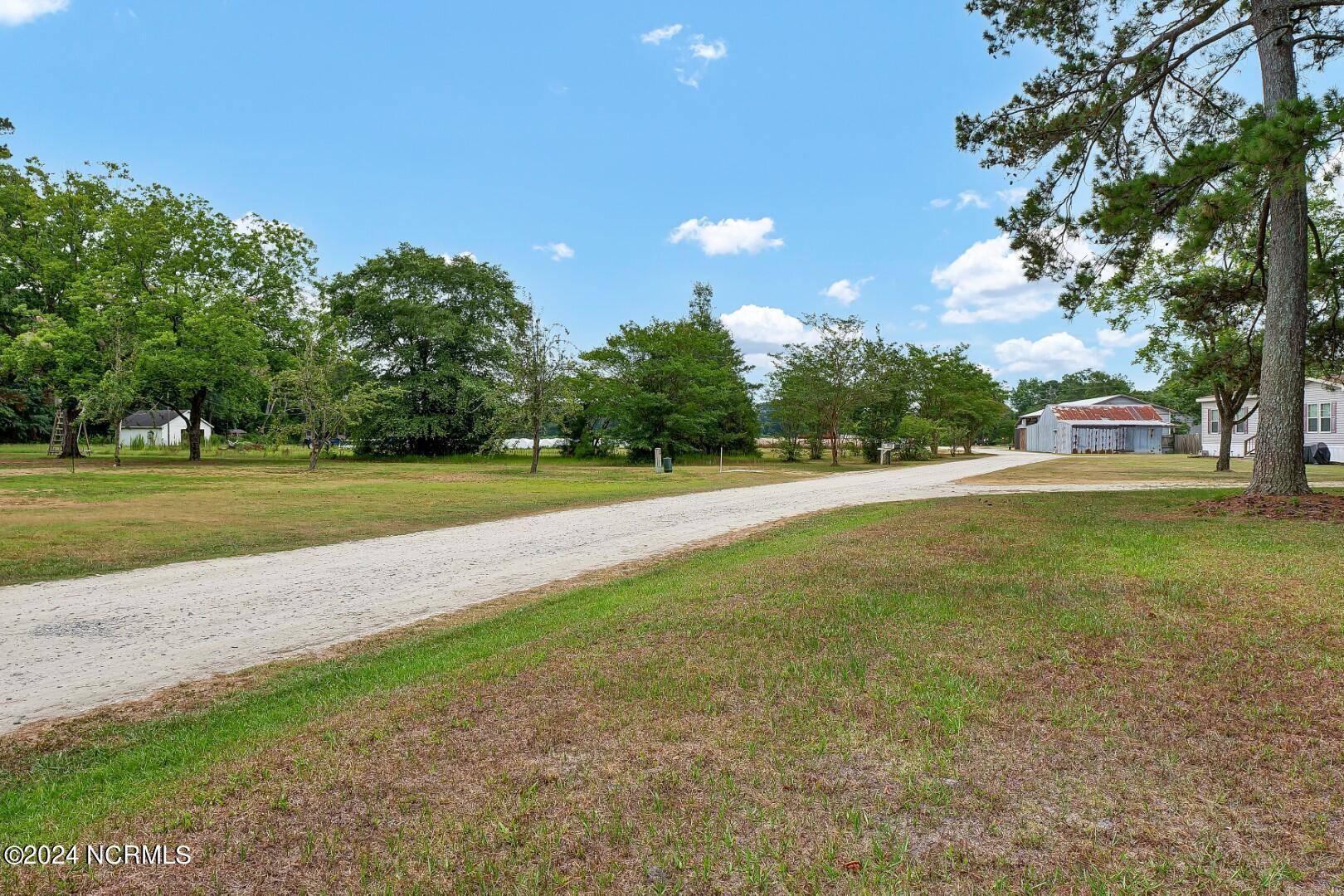 Wallace, NC 28466,121 Lura LN