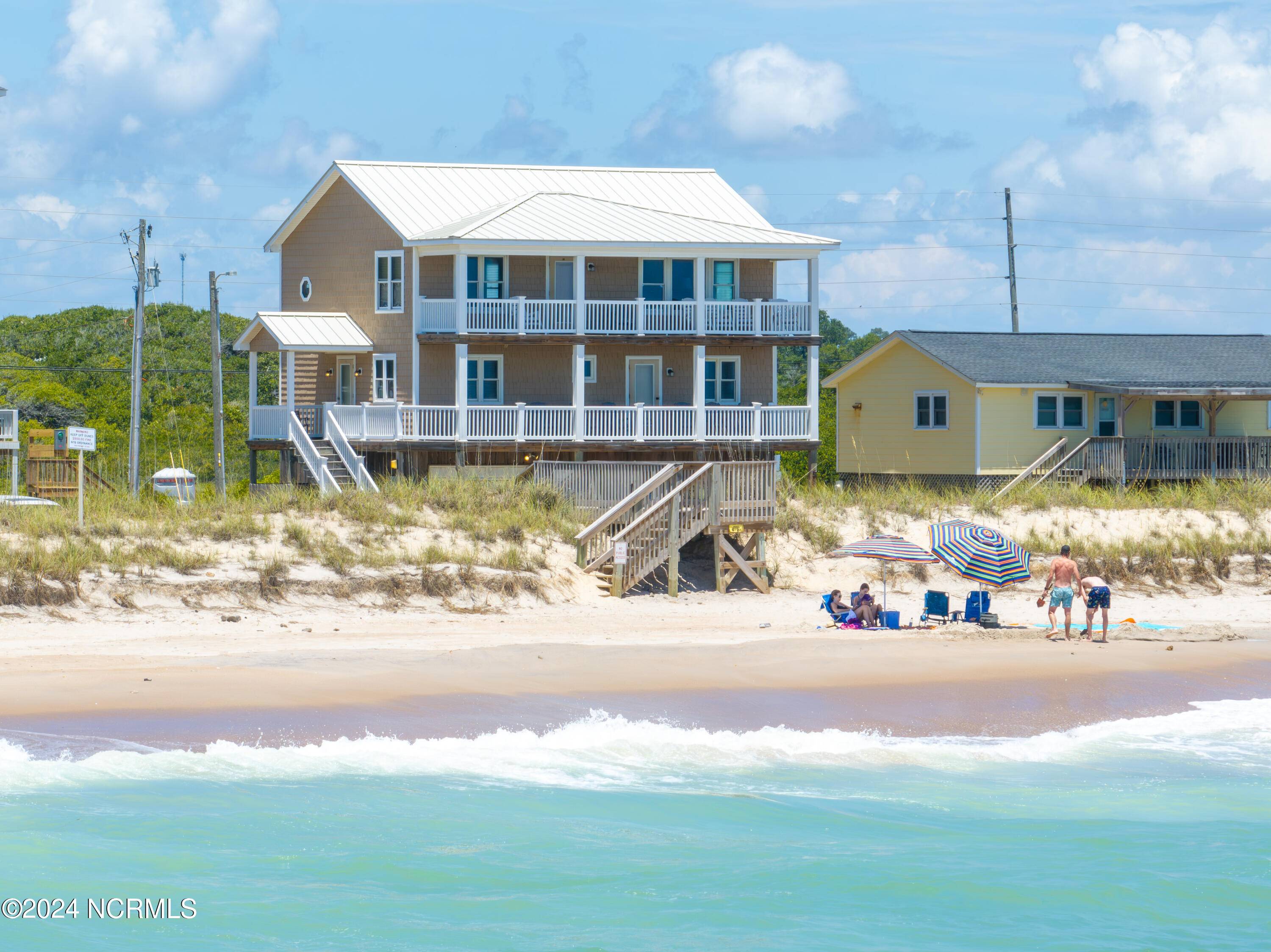 North Topsail Beach, NC 28460,339 Goldsboro LN