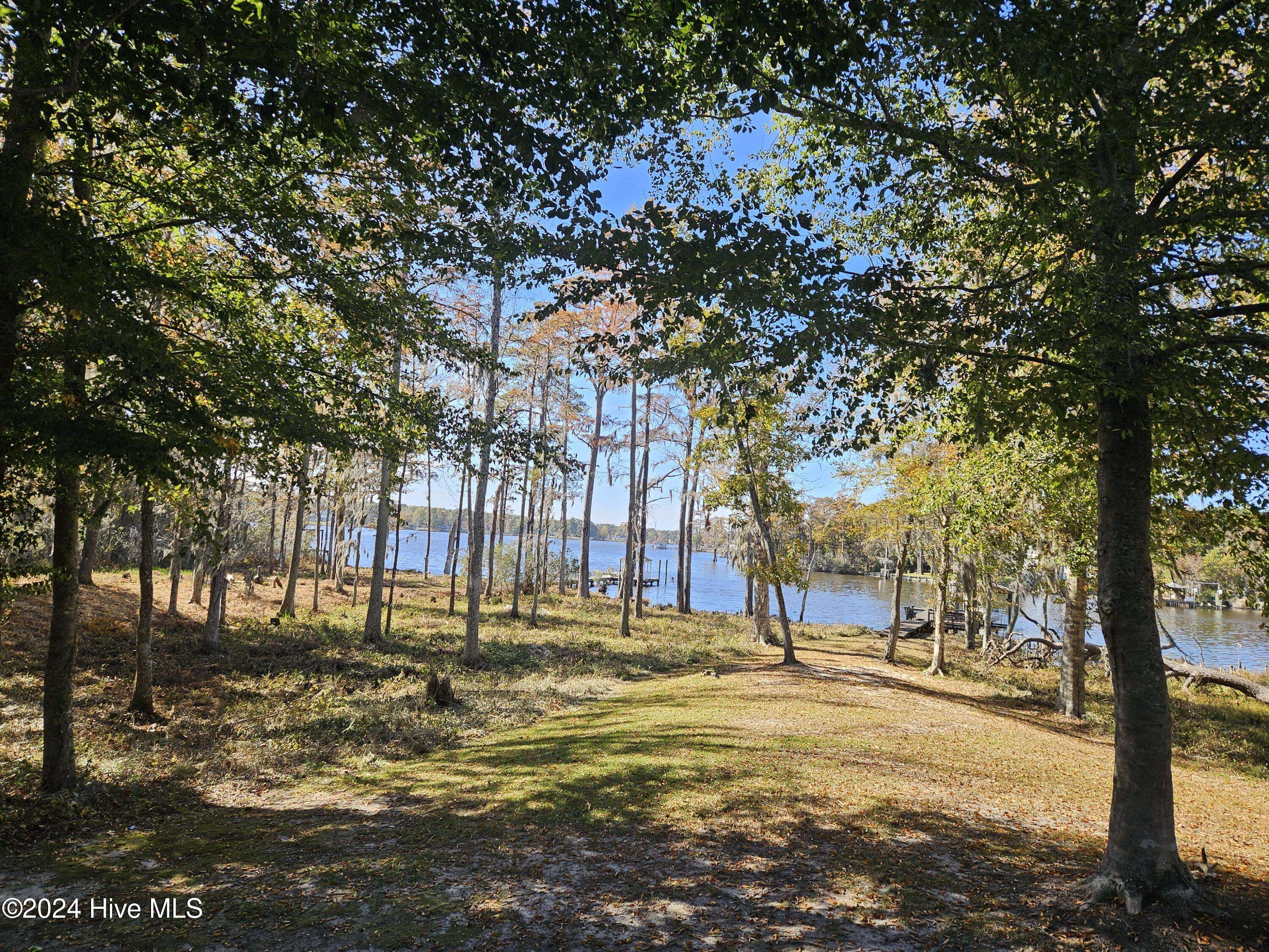 Hertford, NC 27944,225 Beech Point BLVD