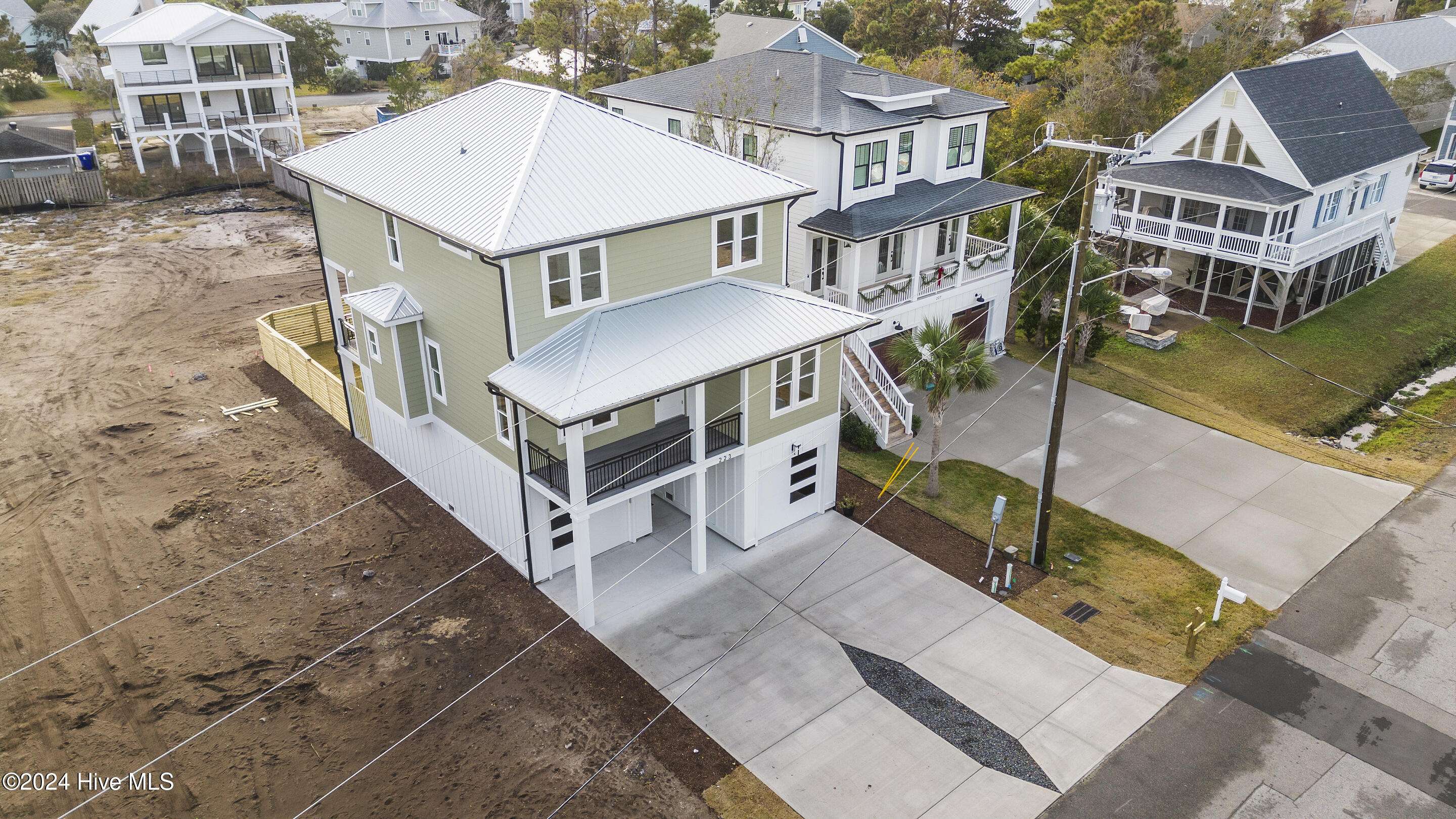 Carolina Beach, NC 28428,219 Greenville AVE