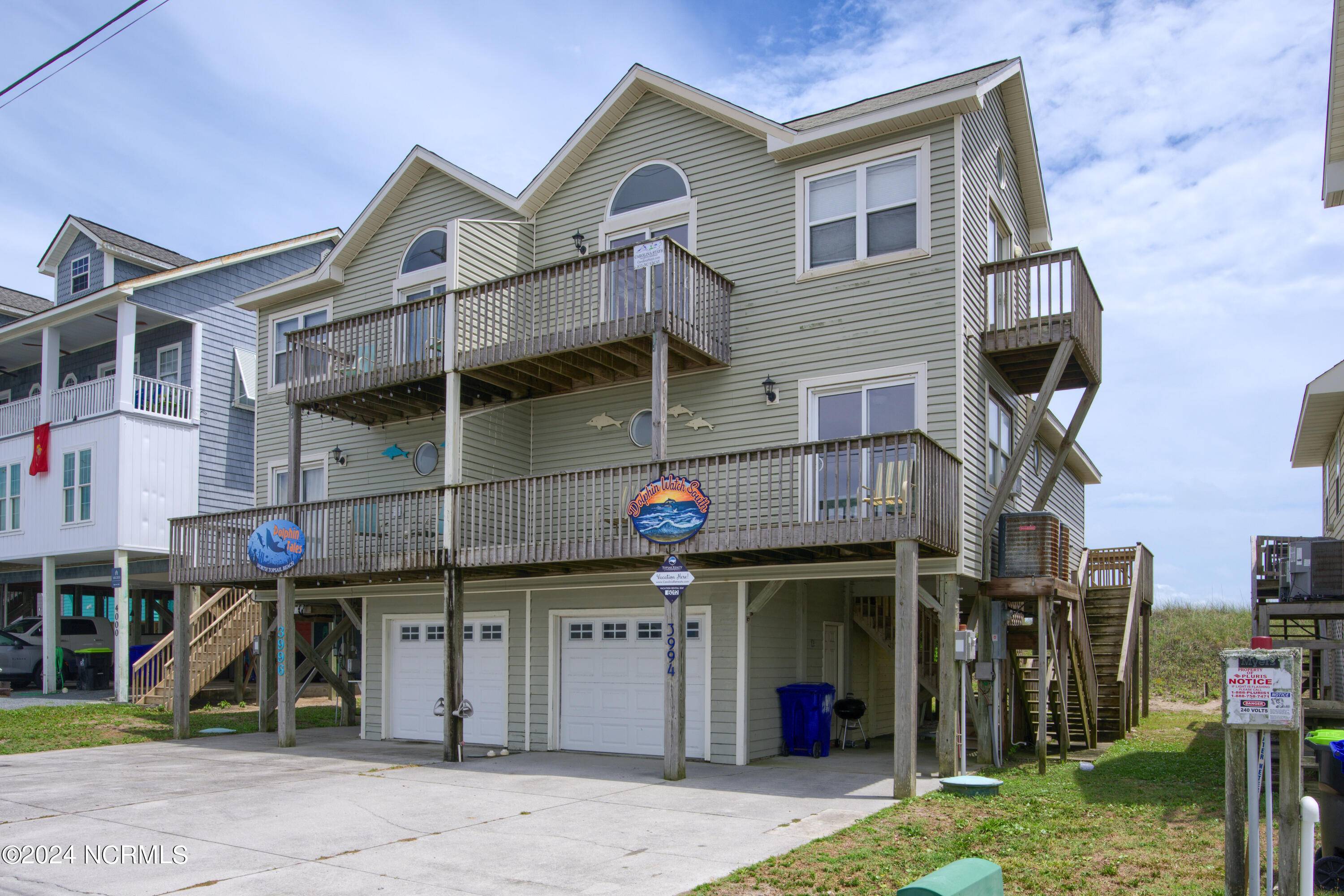 North Topsail Beach, NC 28460,3994 Island DR