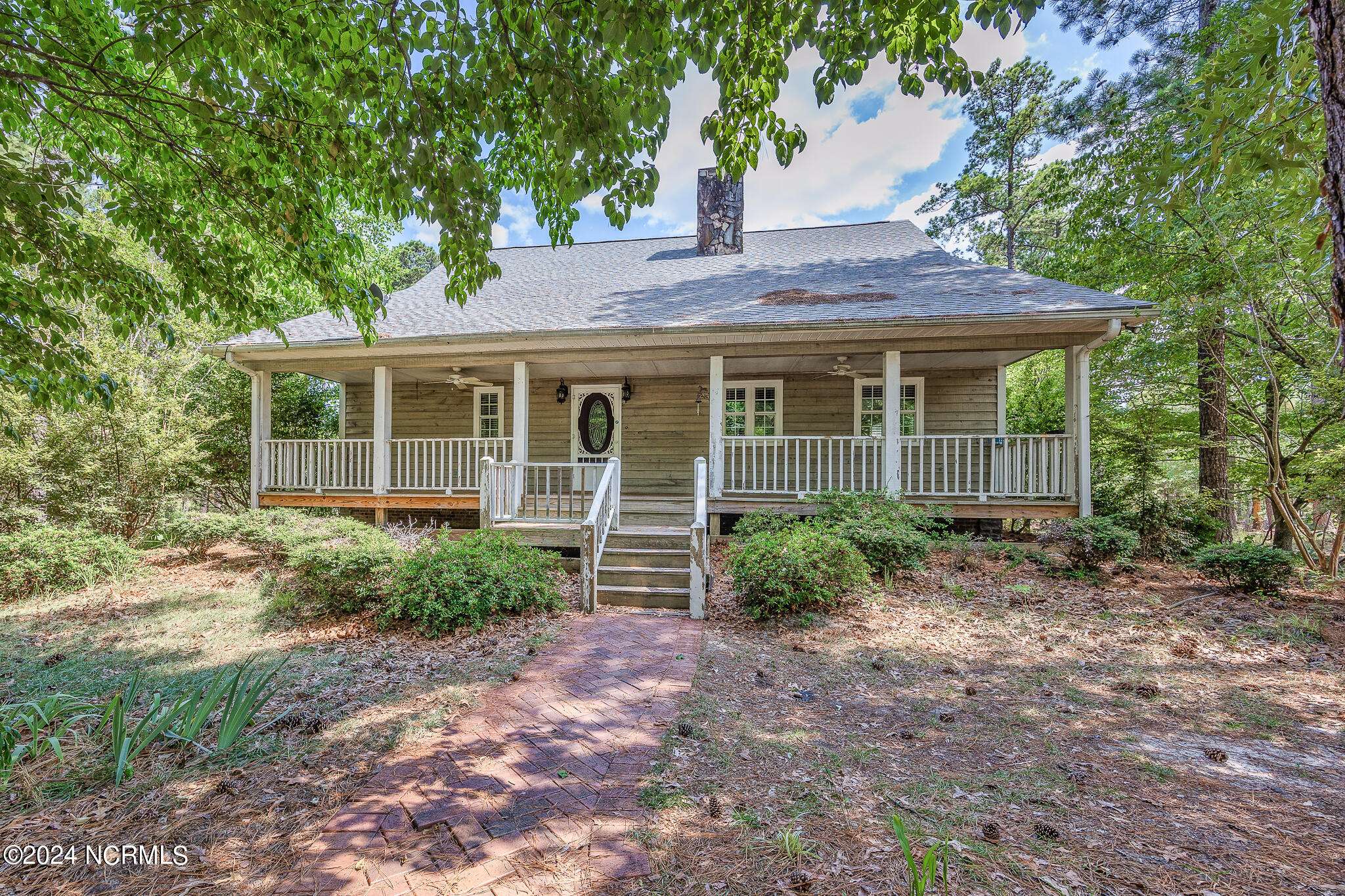 West End, NC 27376,549 Lucas RD