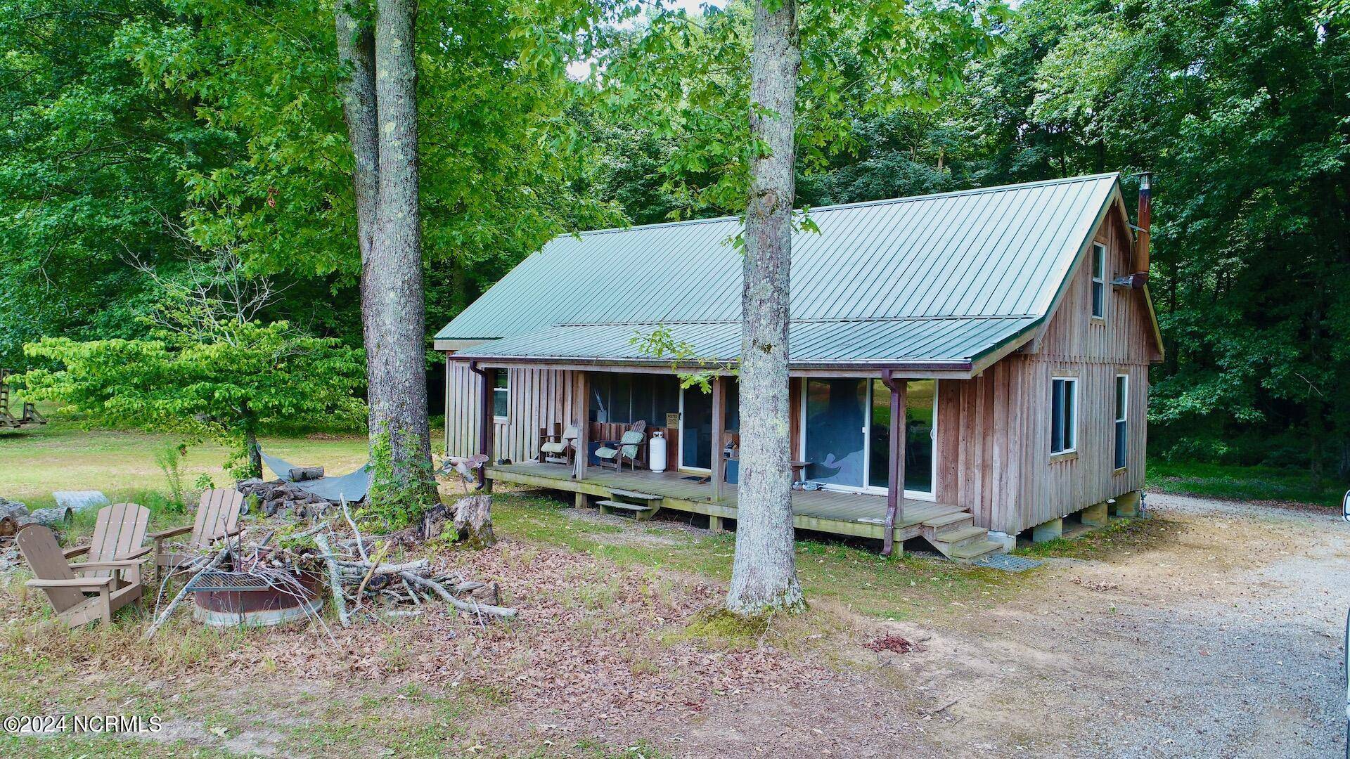 Ahoskie, NC 27910,0 2205 Us 13 N