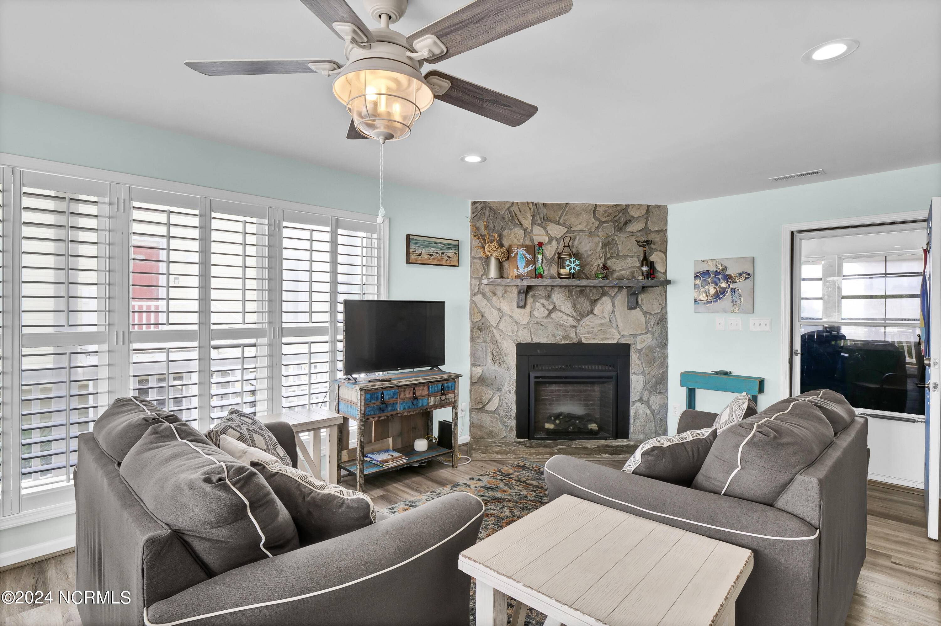 North Topsail Beach, NC 28460,2301 New River Inlet RD #2