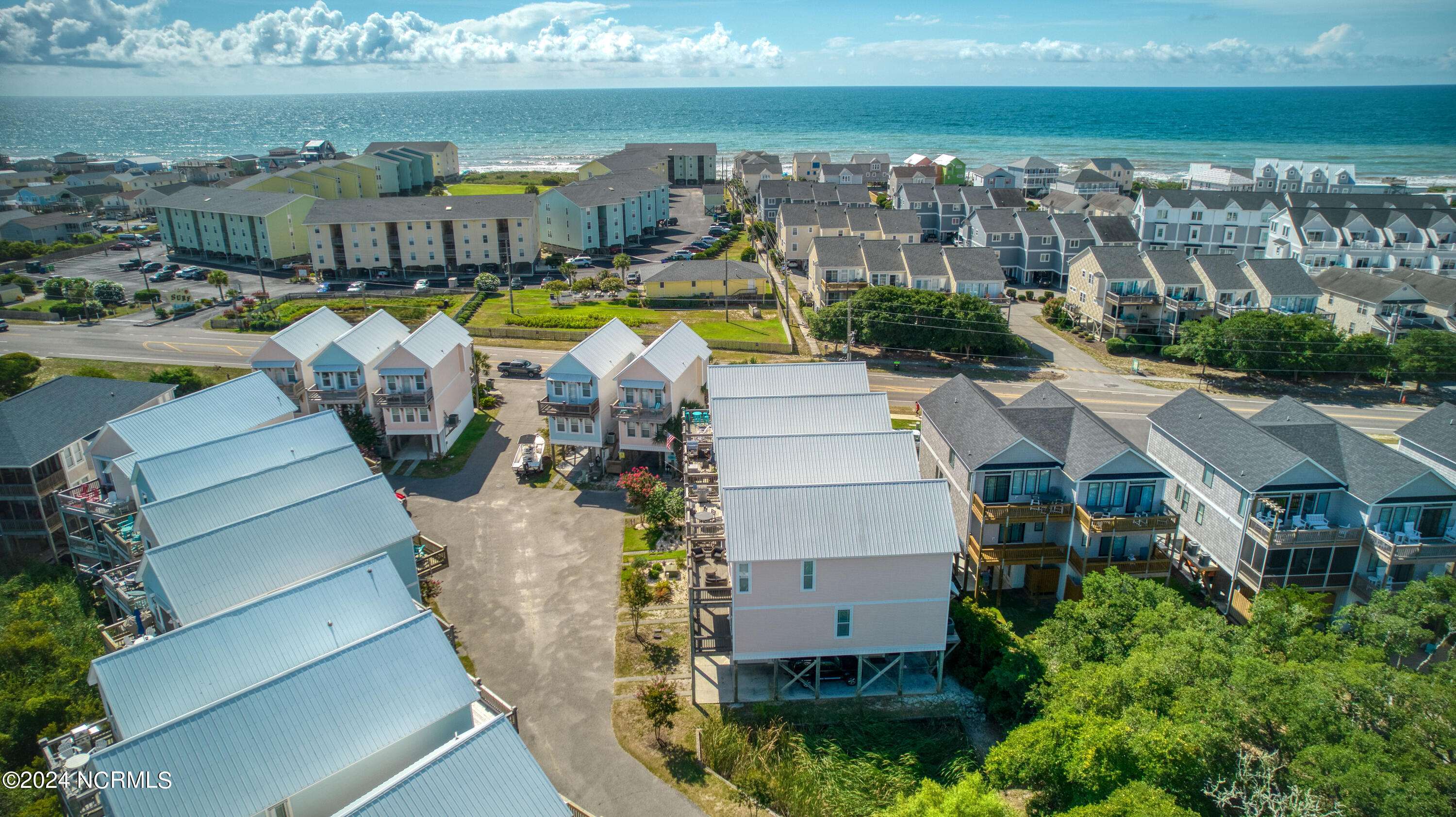 Surf City, NC 28445,204 D Mandalay CT