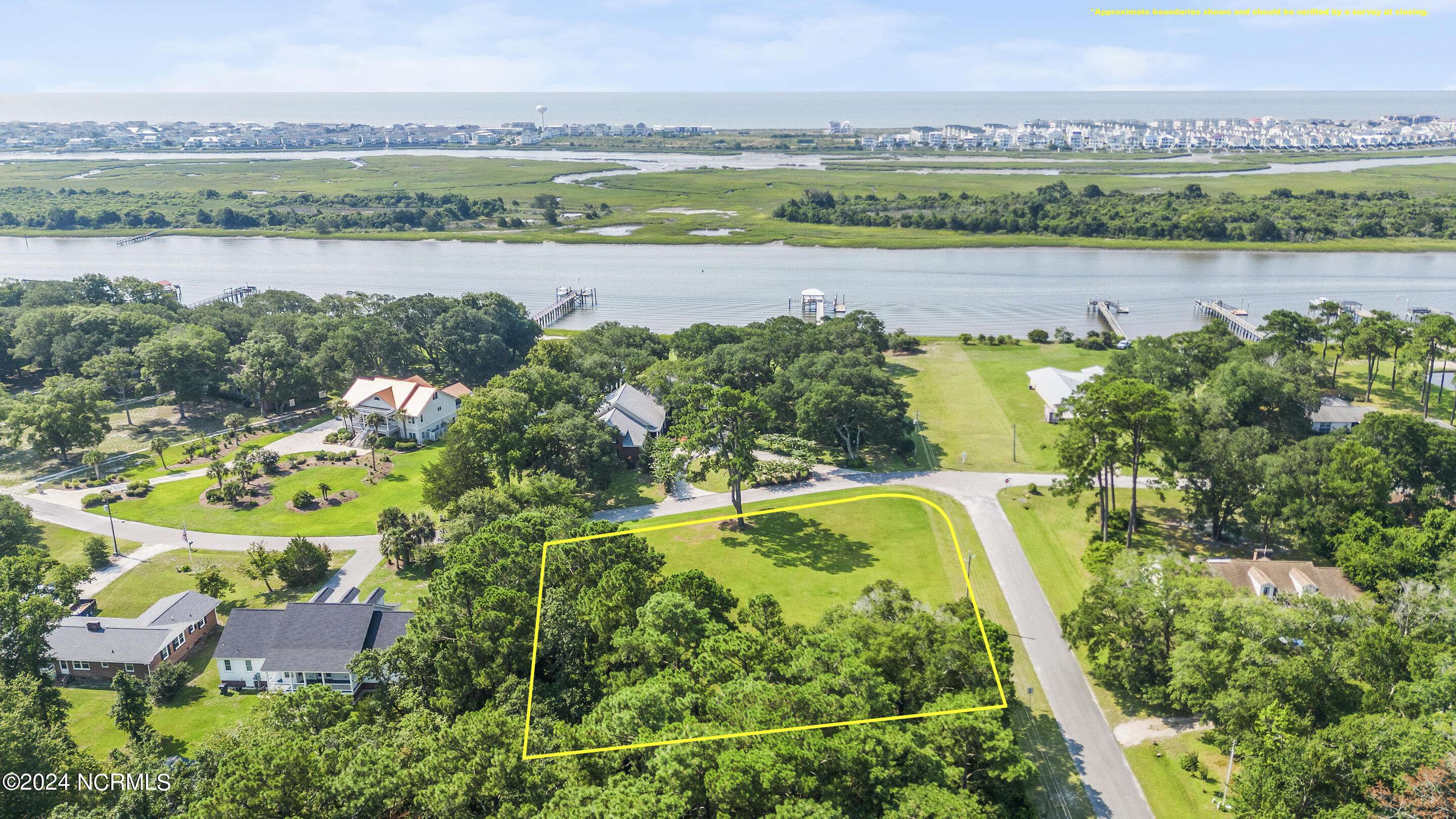 Ocean Isle Beach, NC 28469,28 - .5 30 Roberta RD SW