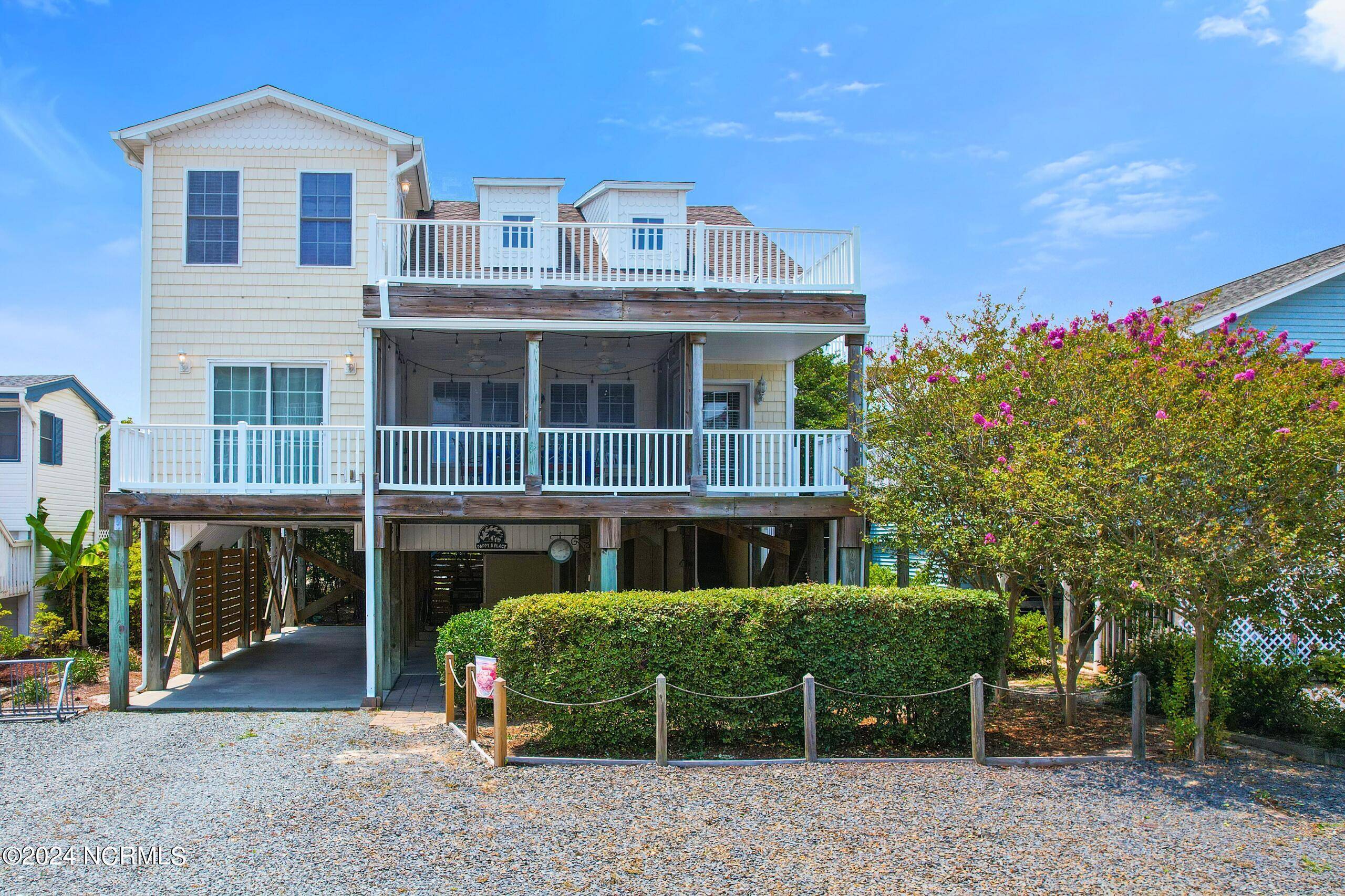 Sunset Beach, NC 28468,418 27th ST