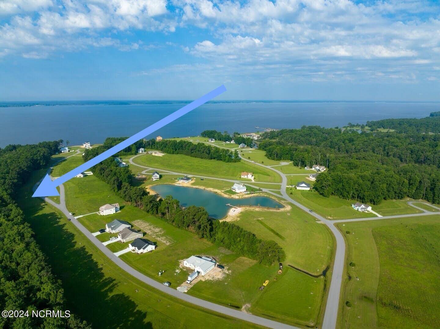 Minnesott Beach, NC 28510,251 S Brightleaf DR