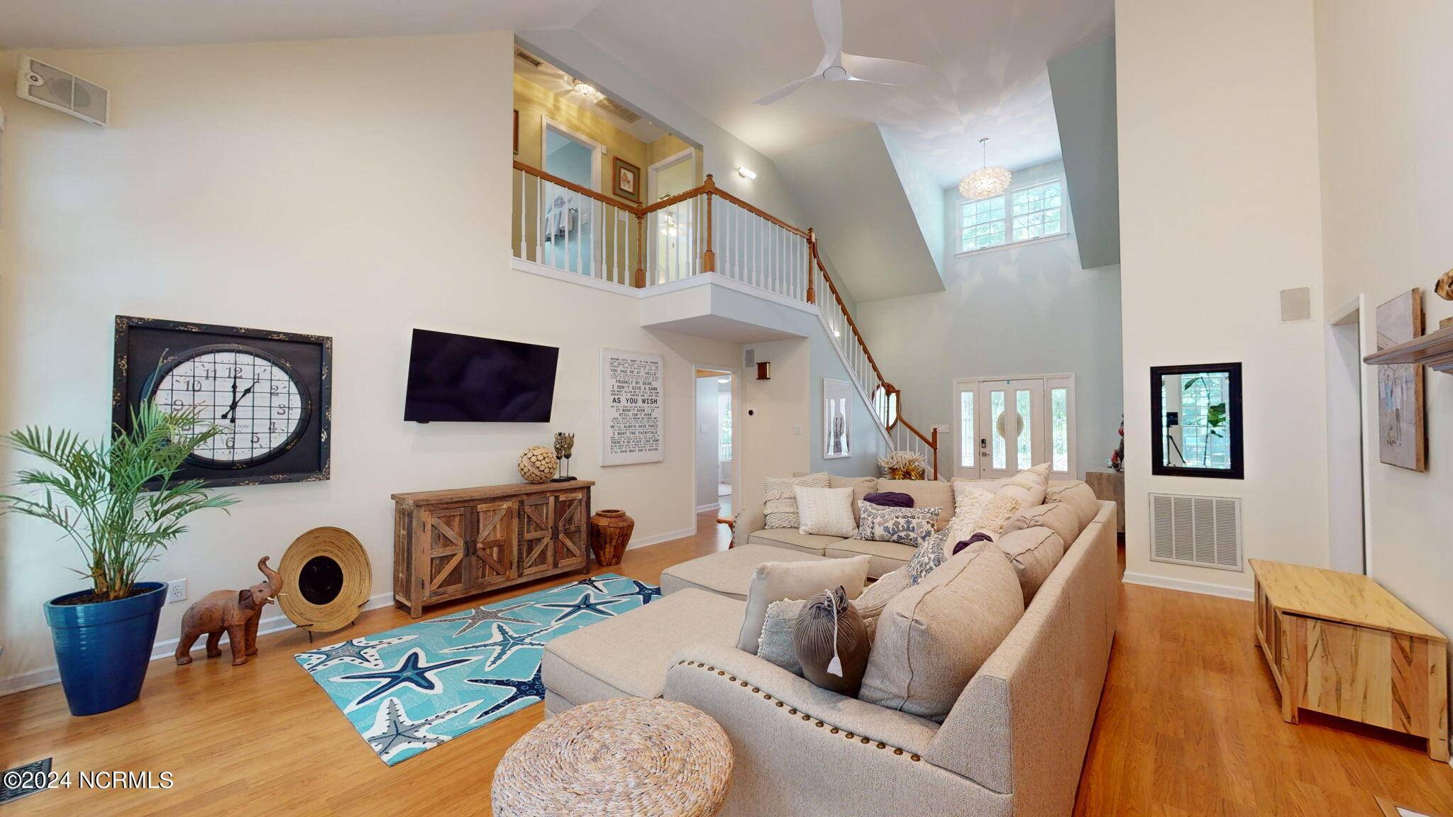 Pine Knoll Shores, NC 28512,155 Hawthorne DR