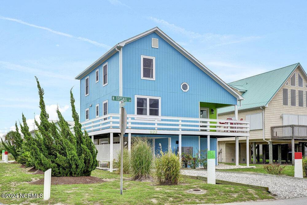 Surf City, NC 28445,1122 N Topsail DR