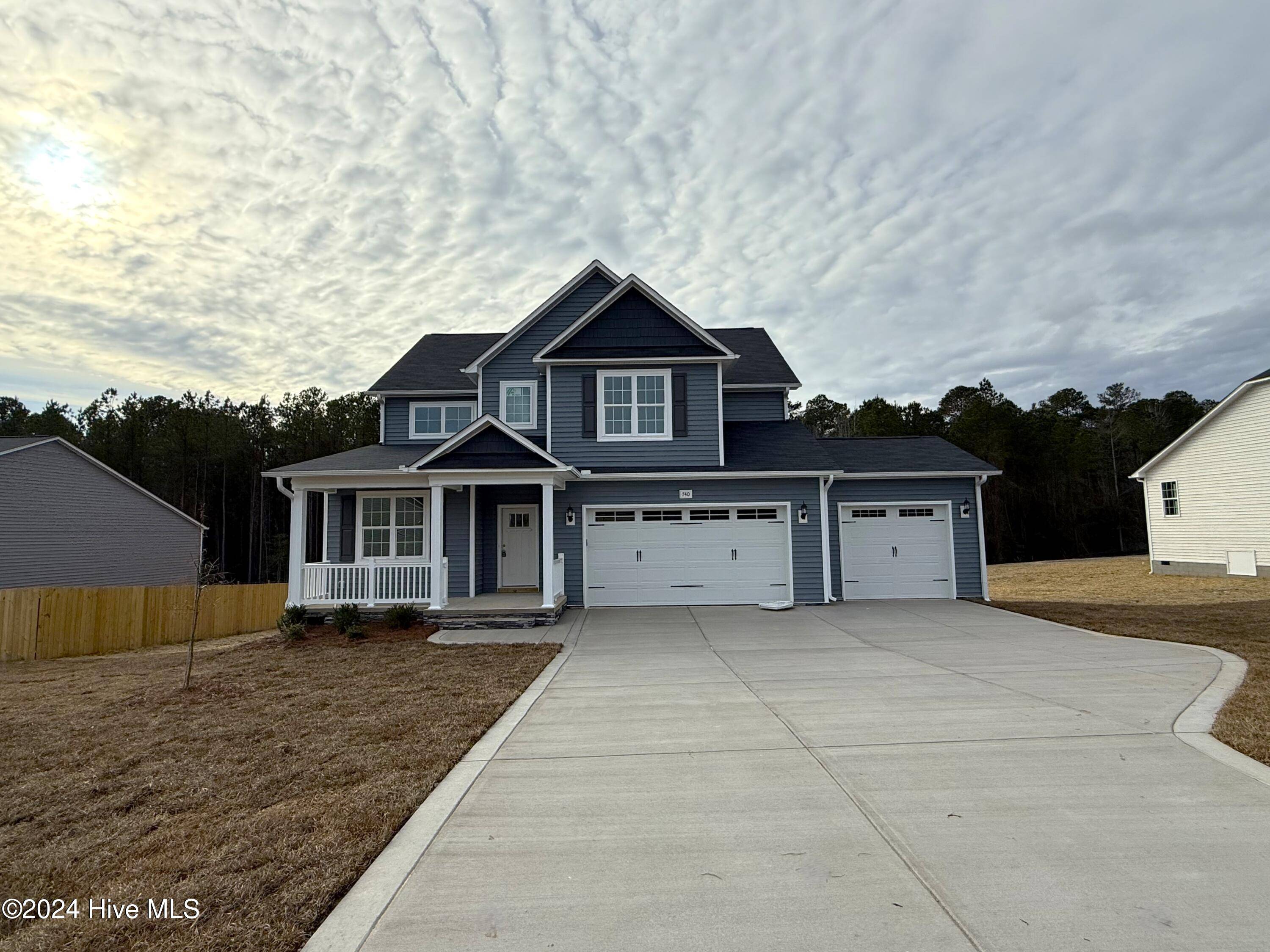 Cameron, NC 28326,740 Burley Oak DR