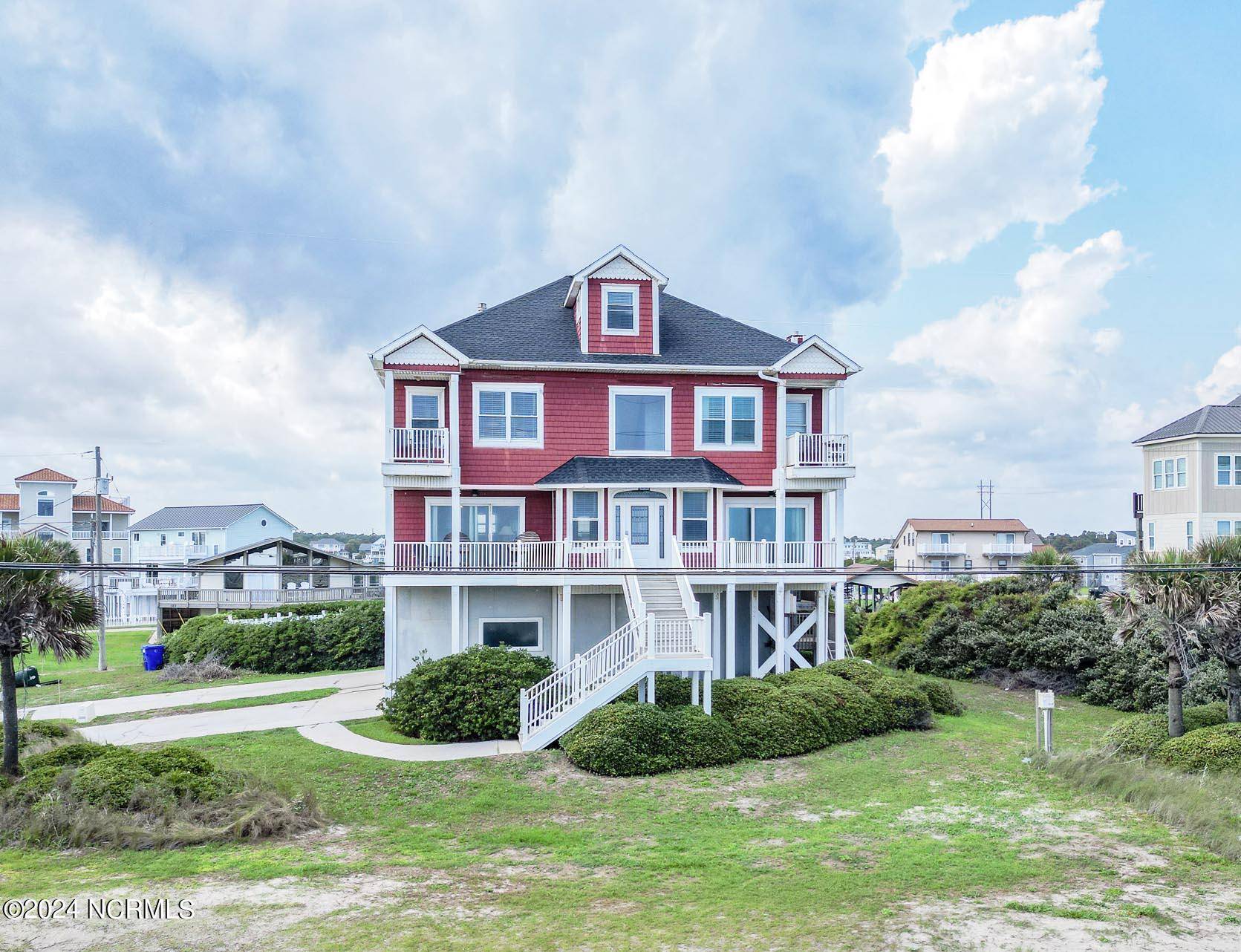 North Topsail Beach, NC 28460,100 Bay CT