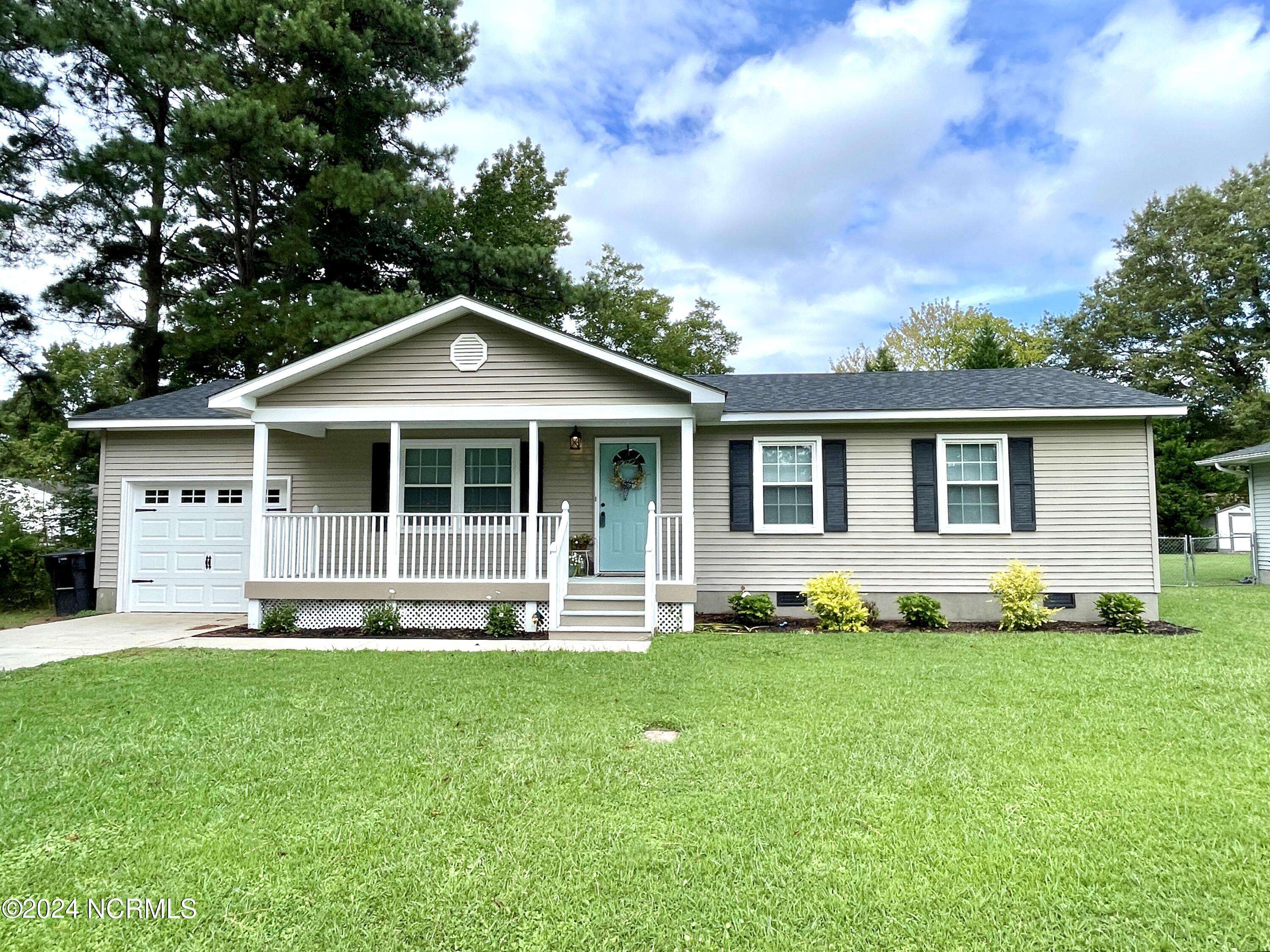 Elizabeth City, NC 27909,813 Briarwood RD