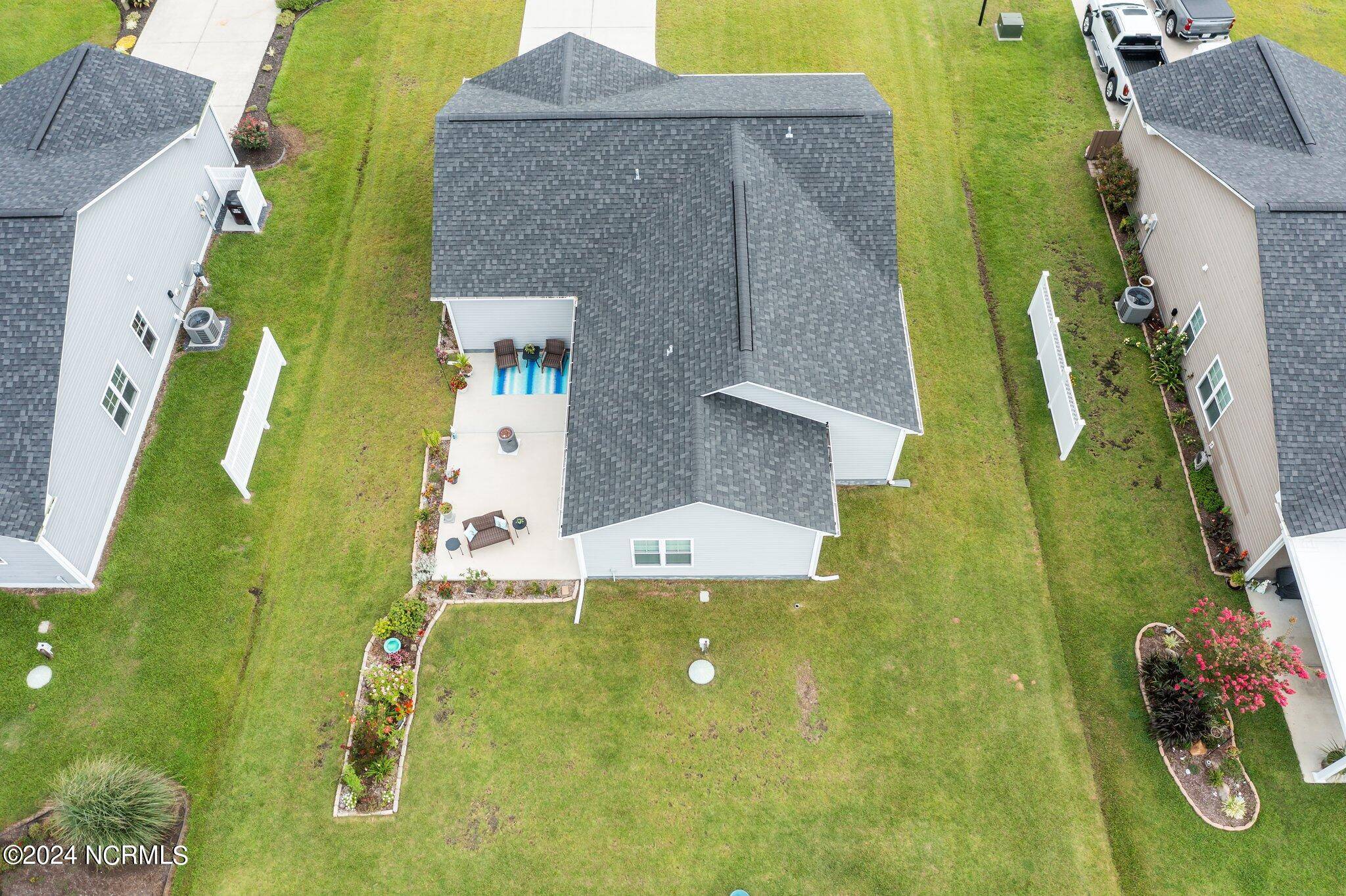 Hubert, NC 28539,202 Garland Shores DR