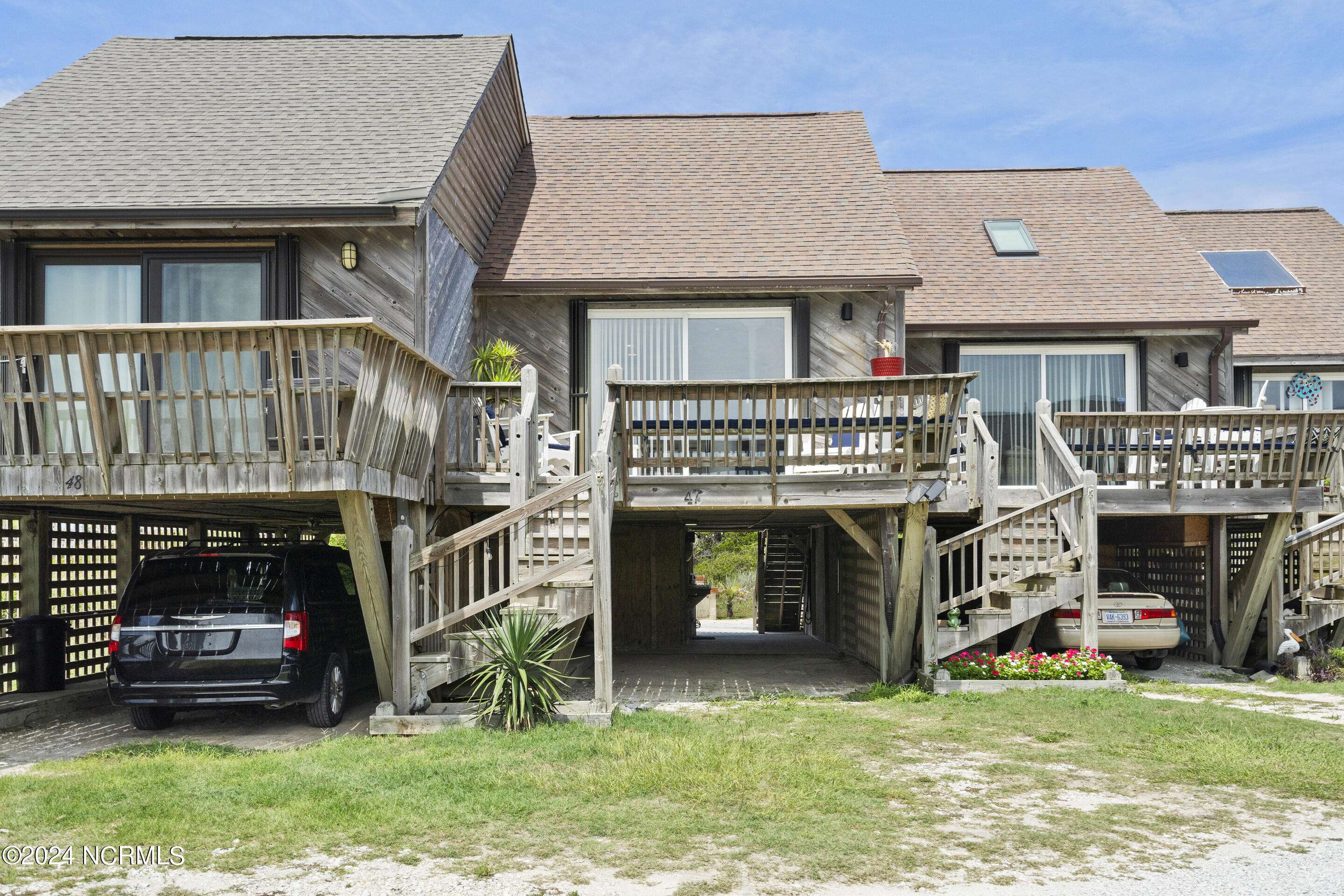 North Topsail Beach, NC 28460,886 New River Inlet RD #47