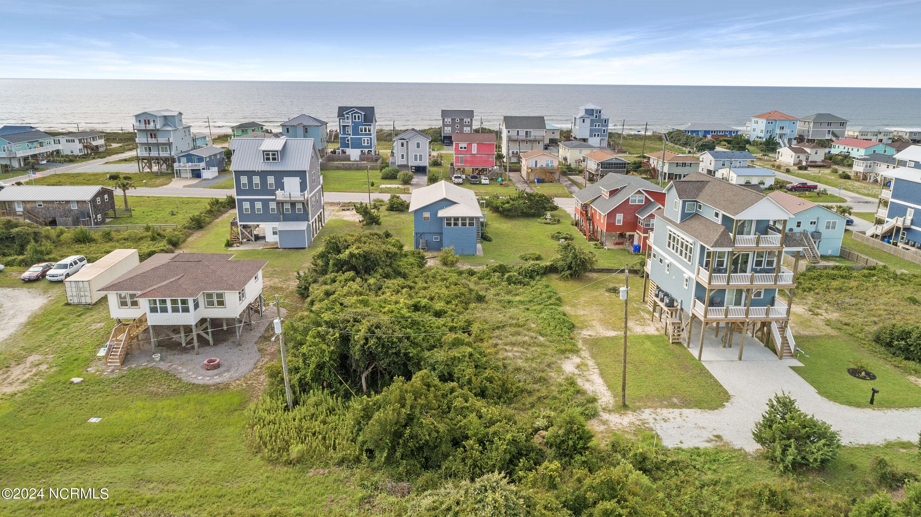 North Topsail Beach, NC 28460,3124 Topsail AVE