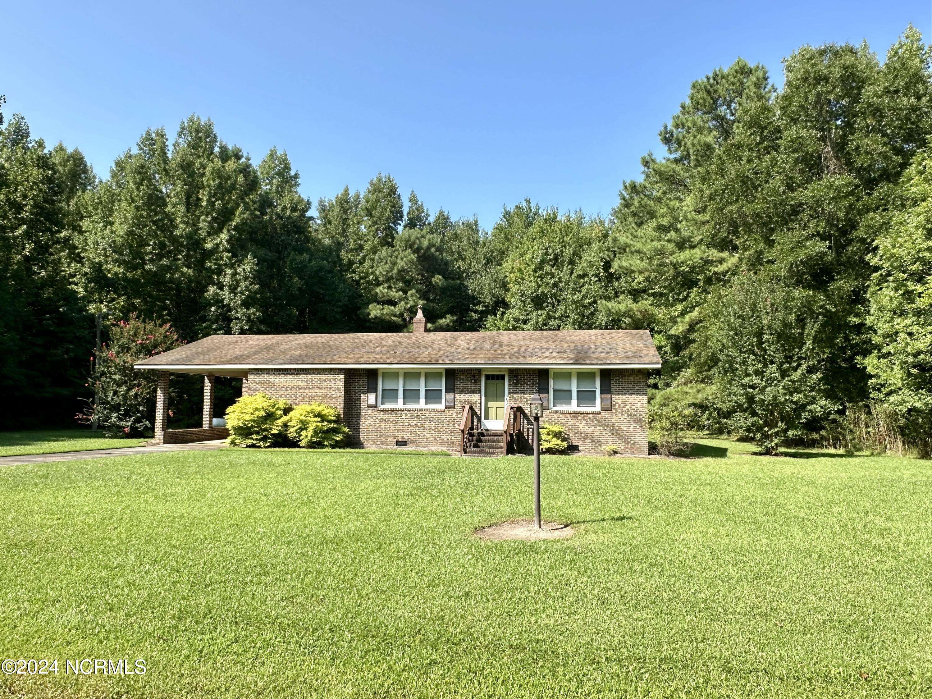 Creswell, NC 27928,1159 Mount Tabor RD