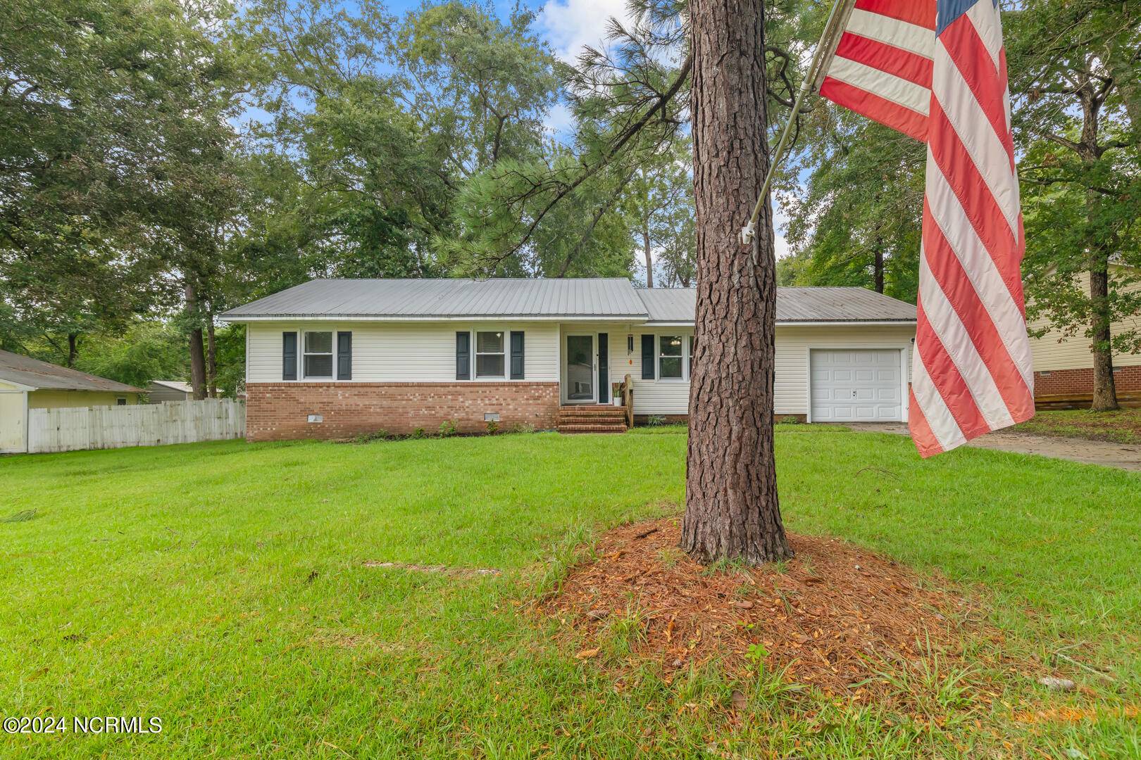 Jacksonville, NC 28540,1006 Stillwood CT