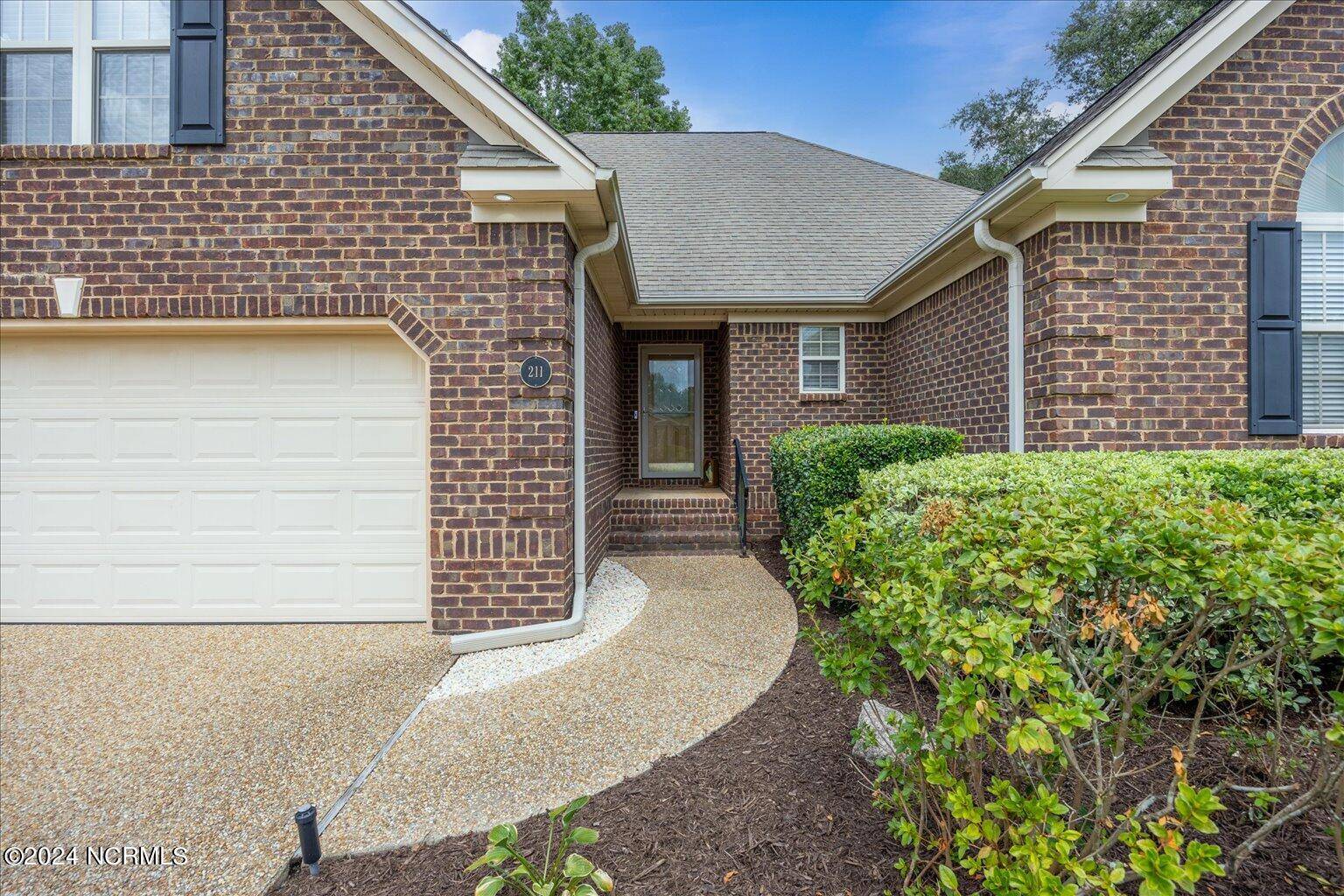 Winnabow, NC 28479,211 Estuary CT