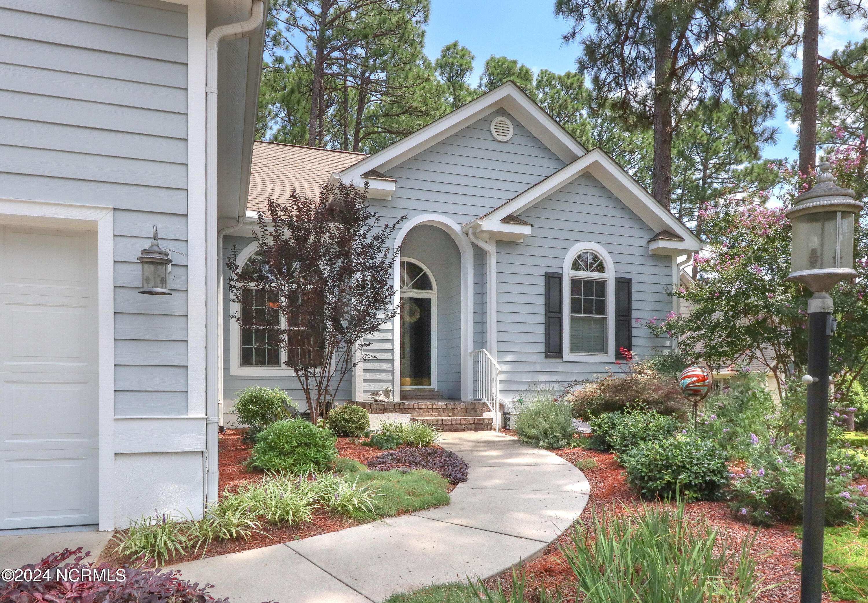 Southern Pines, NC 28387,121 Triple Crown CIR