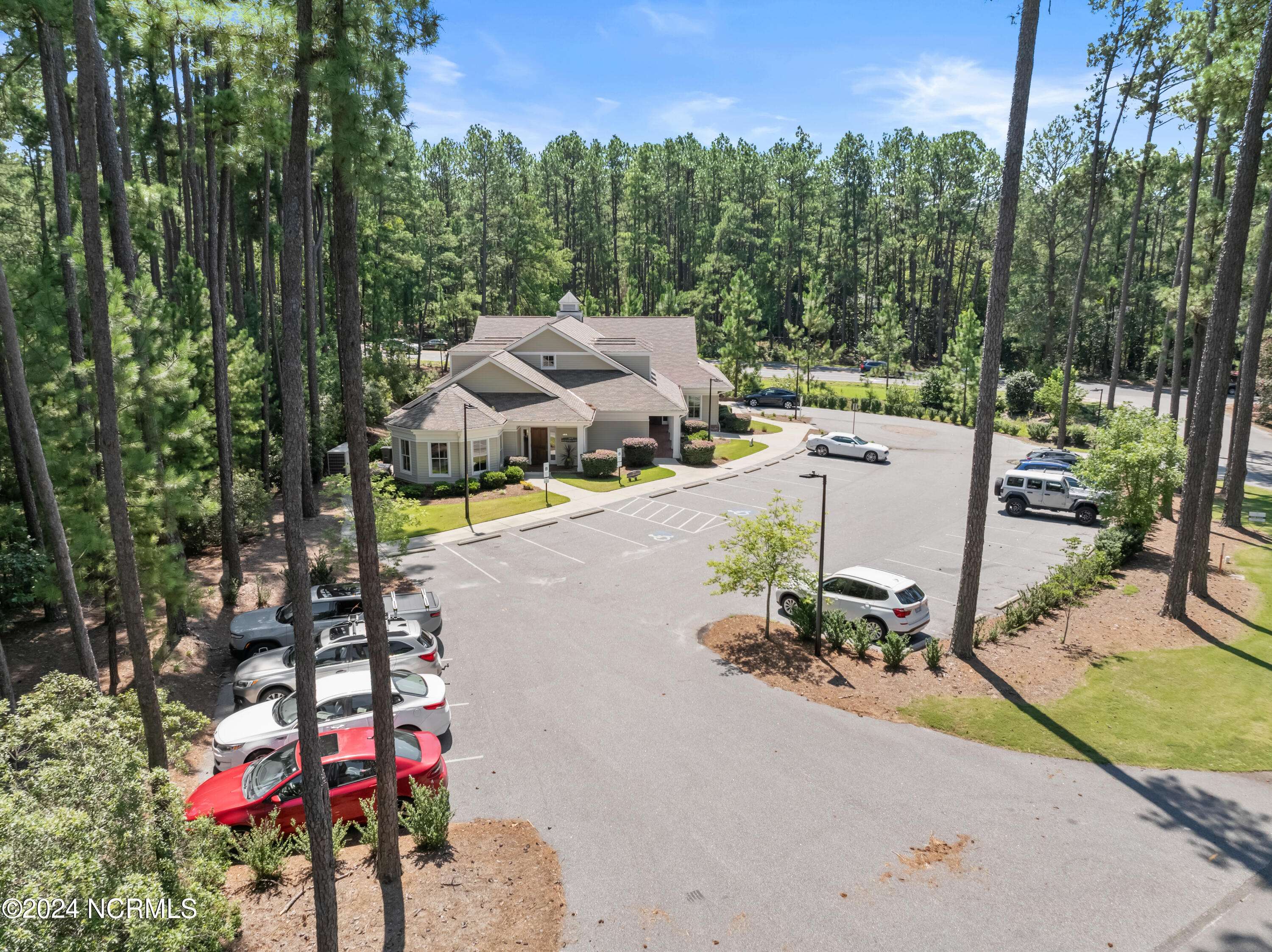 Pinehurst, NC 28374,160 Turnberry WAY