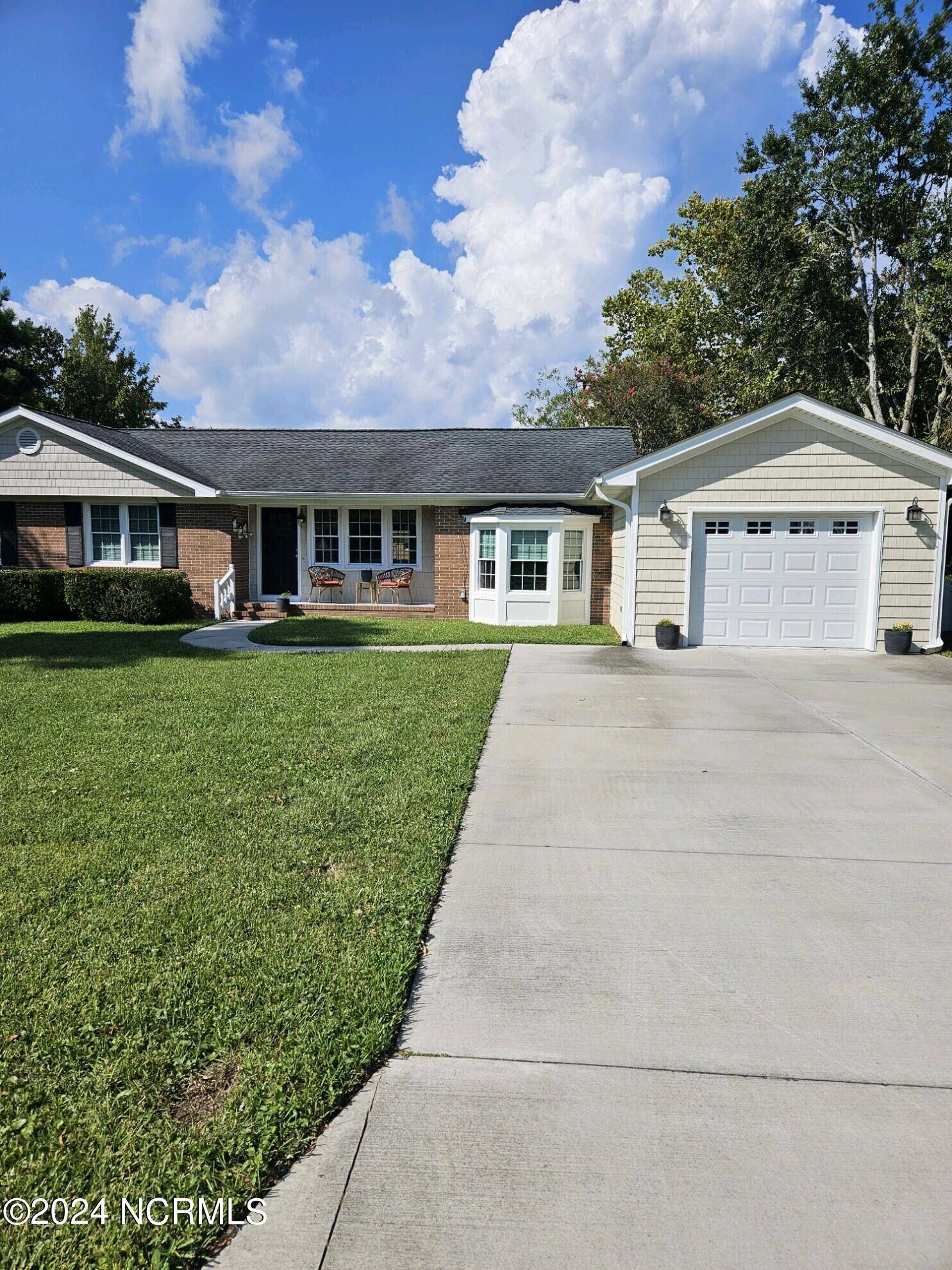 Carolina Beach, NC 28428,804 Fayetteville AVE