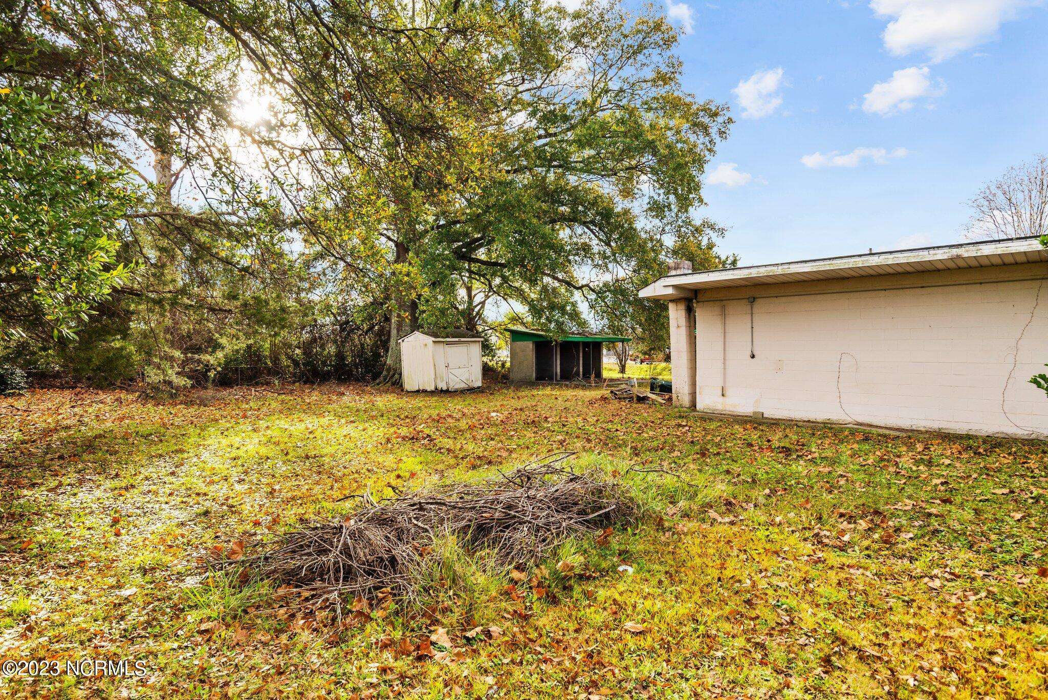 Williamston, NC 27892,801 East BLVD