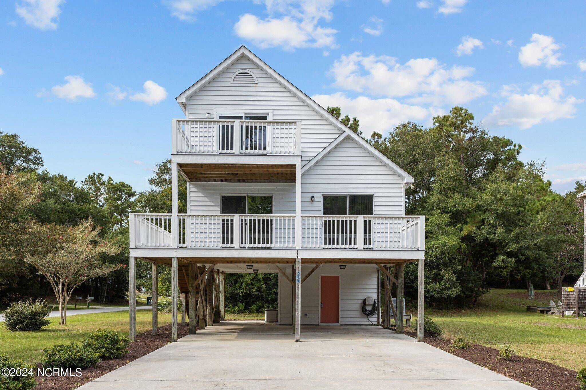 Emerald Isle, NC 28594,306 Cape Fear LOOP